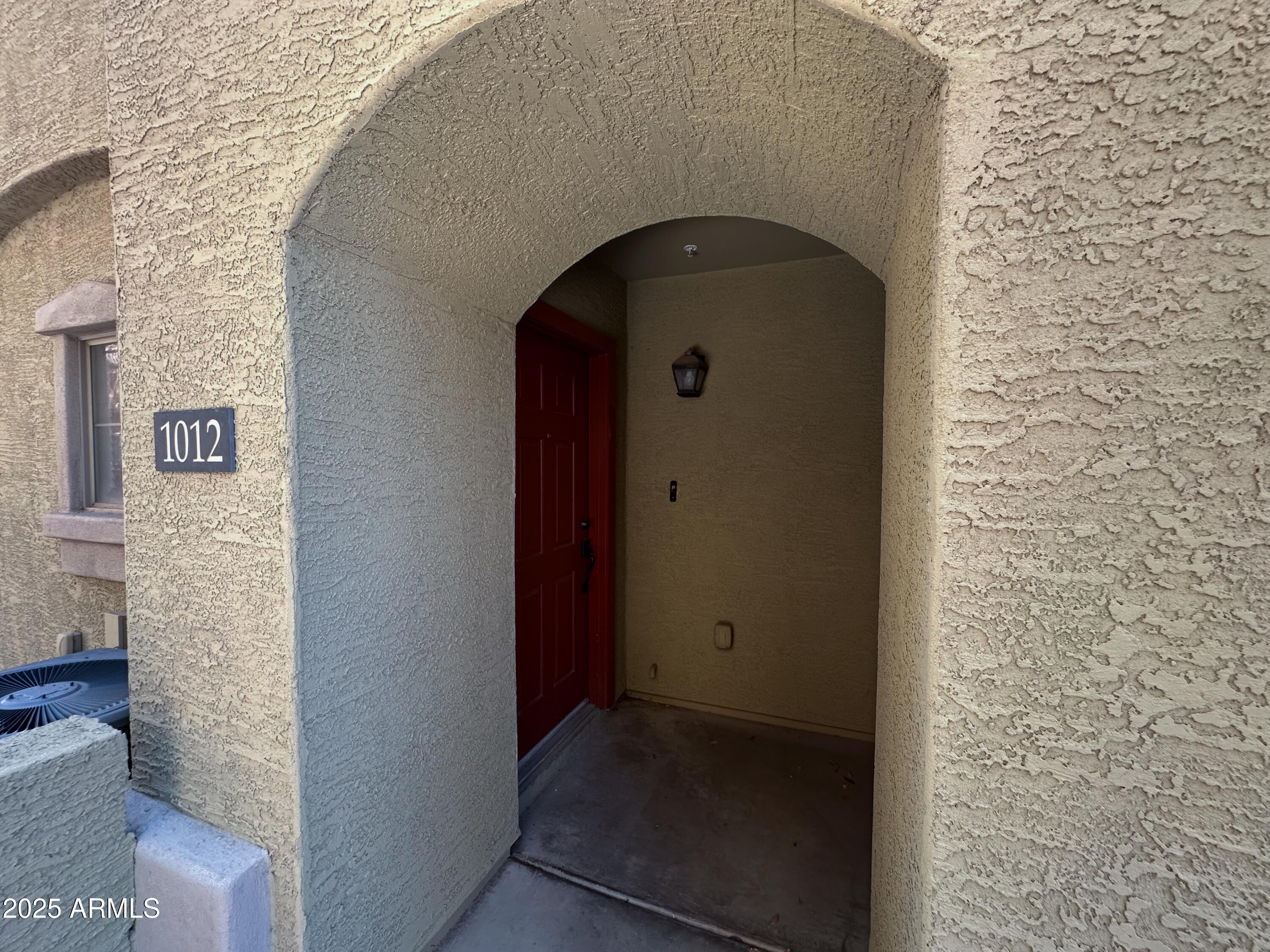 240 W JUNIPER Avenue, 1012