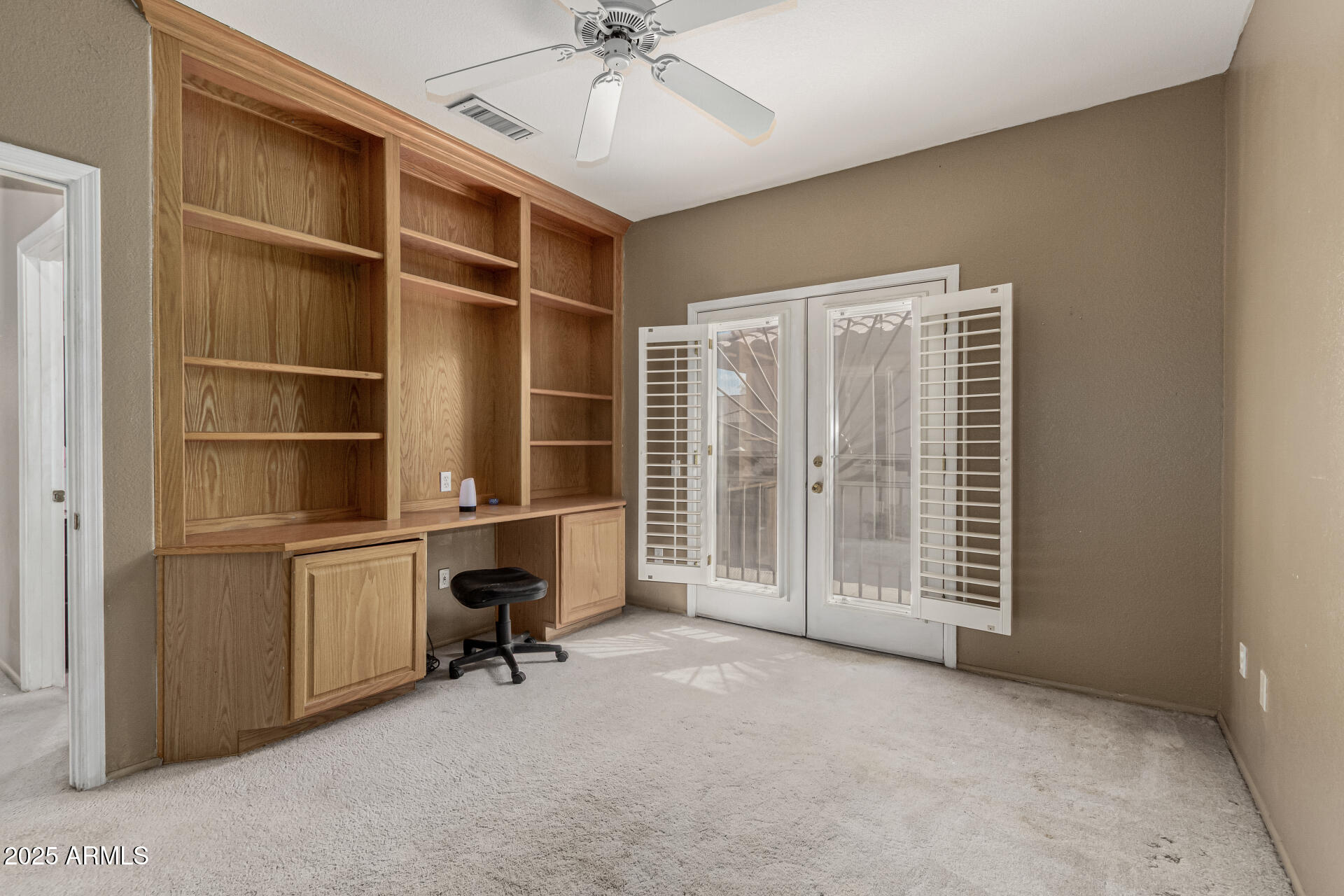 15712 W EUCALYPTUS Court