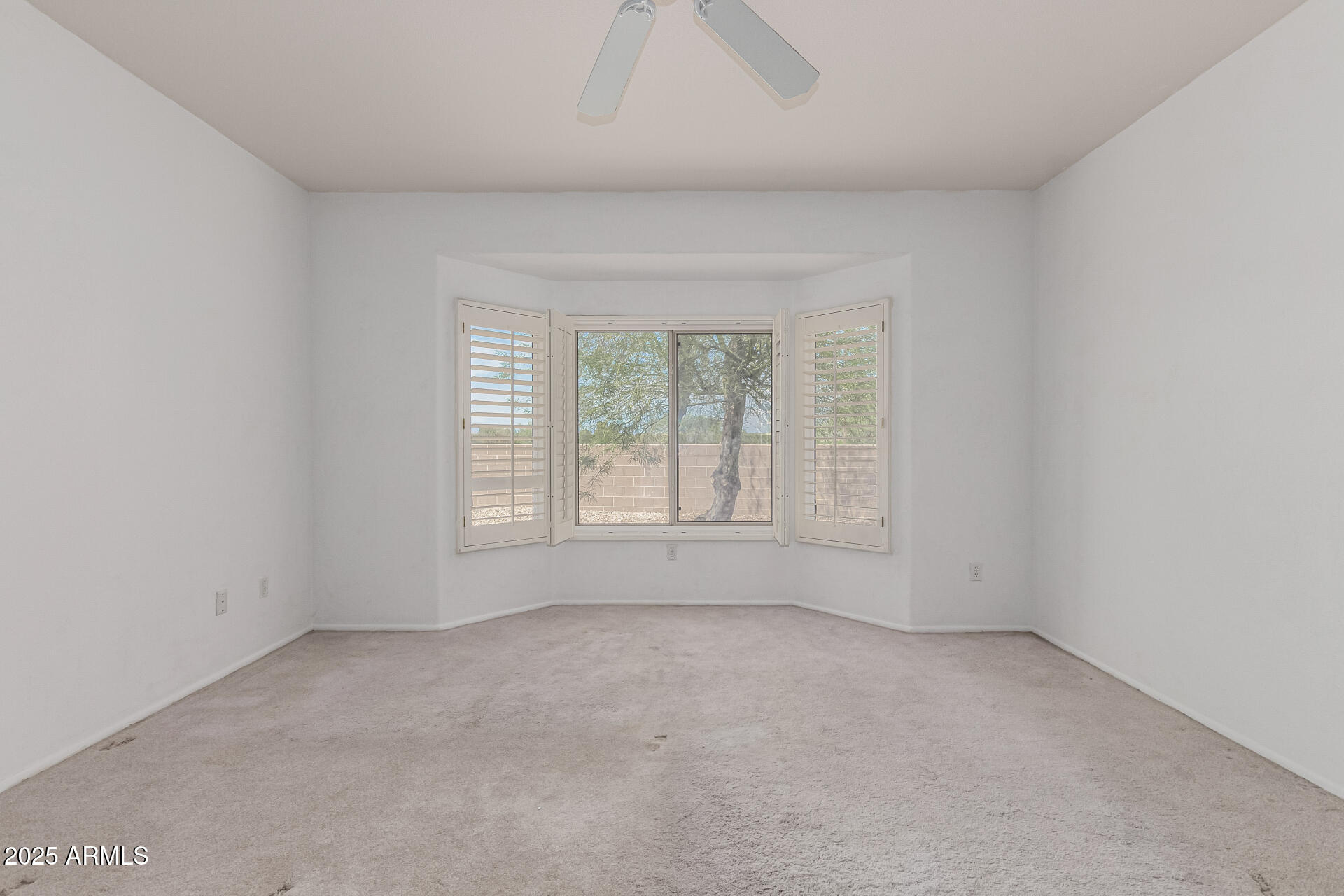 15712 W EUCALYPTUS Court
