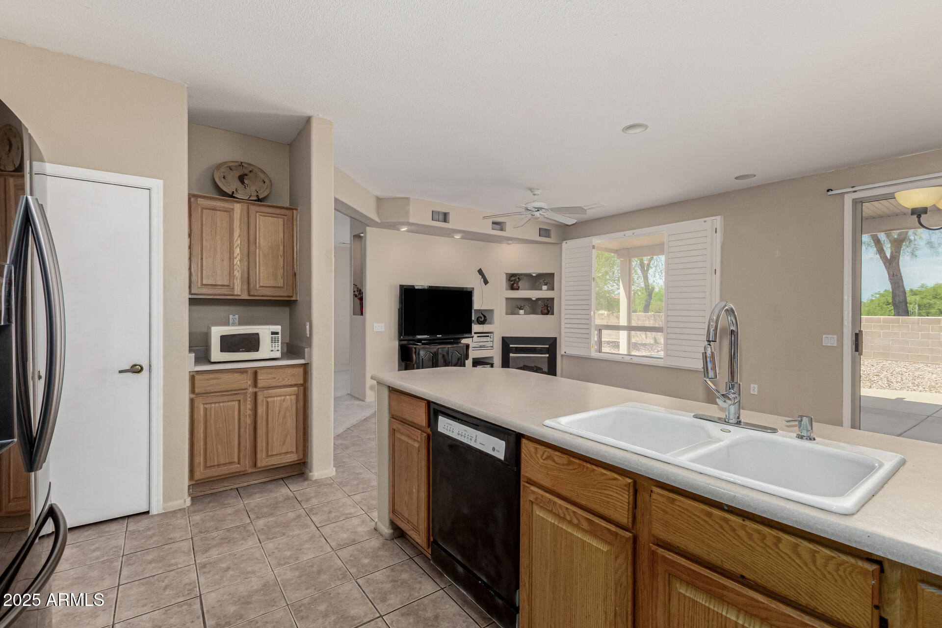 15712 W EUCALYPTUS Court