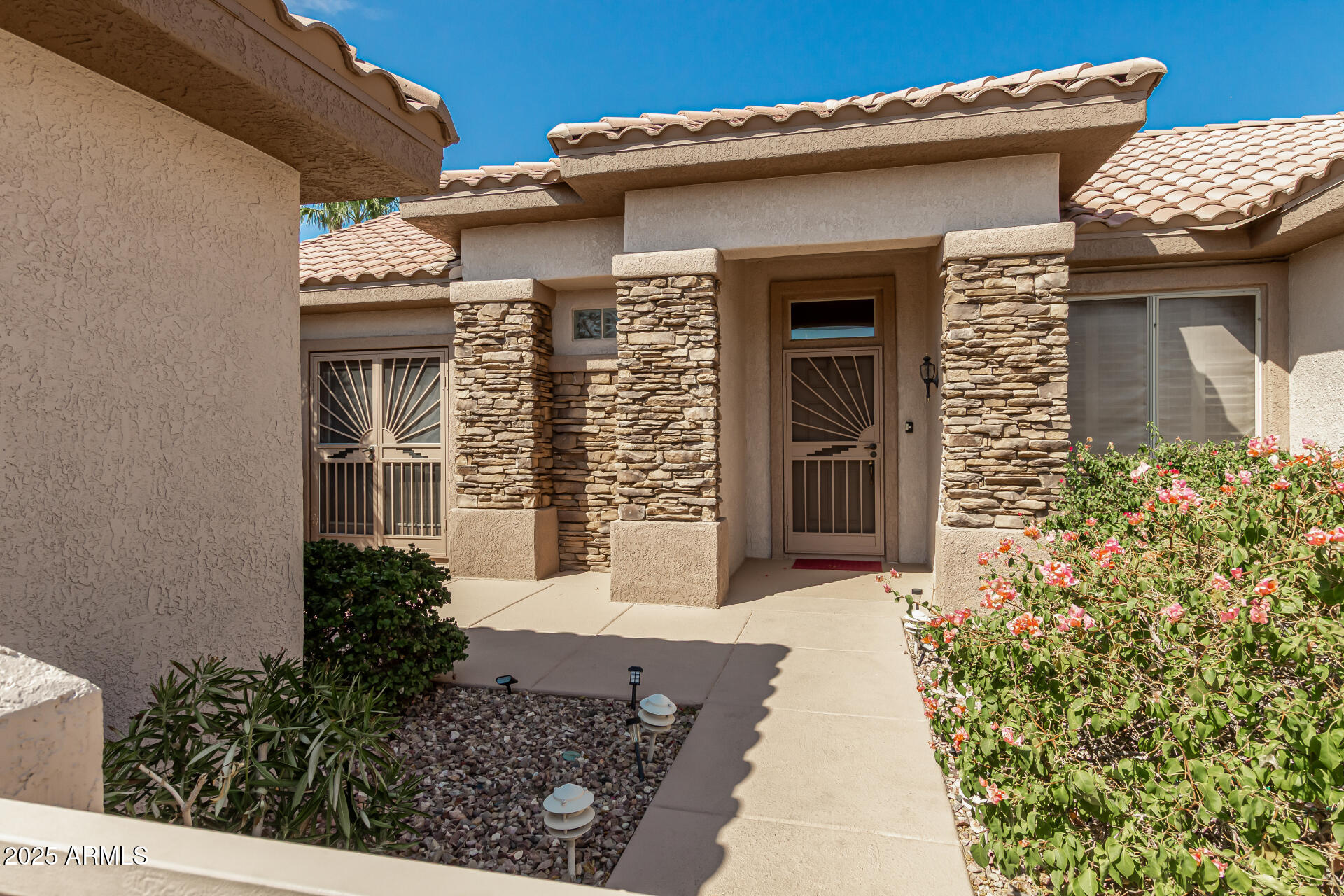 15712 W EUCALYPTUS Court
