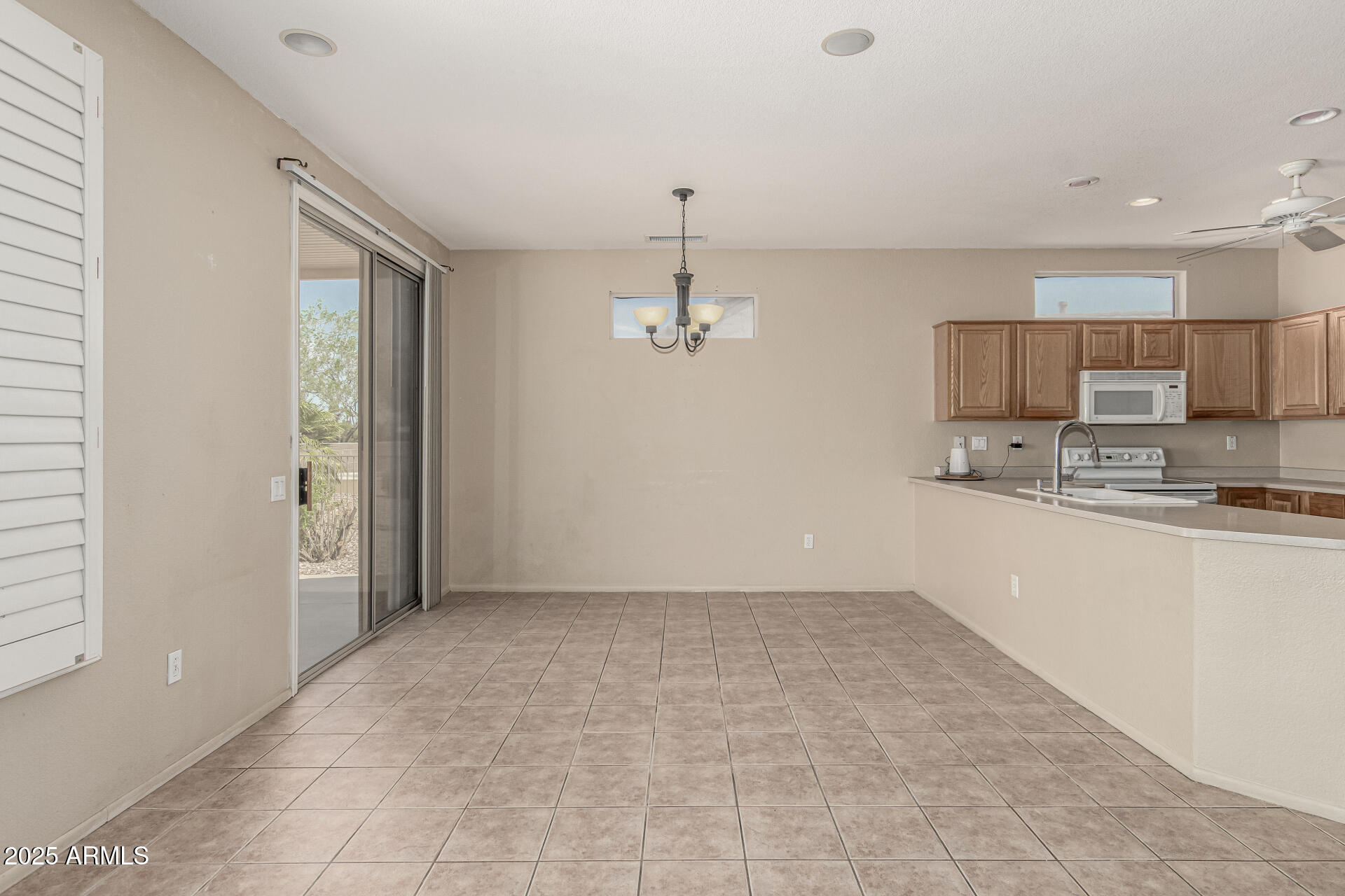 15712 W EUCALYPTUS Court