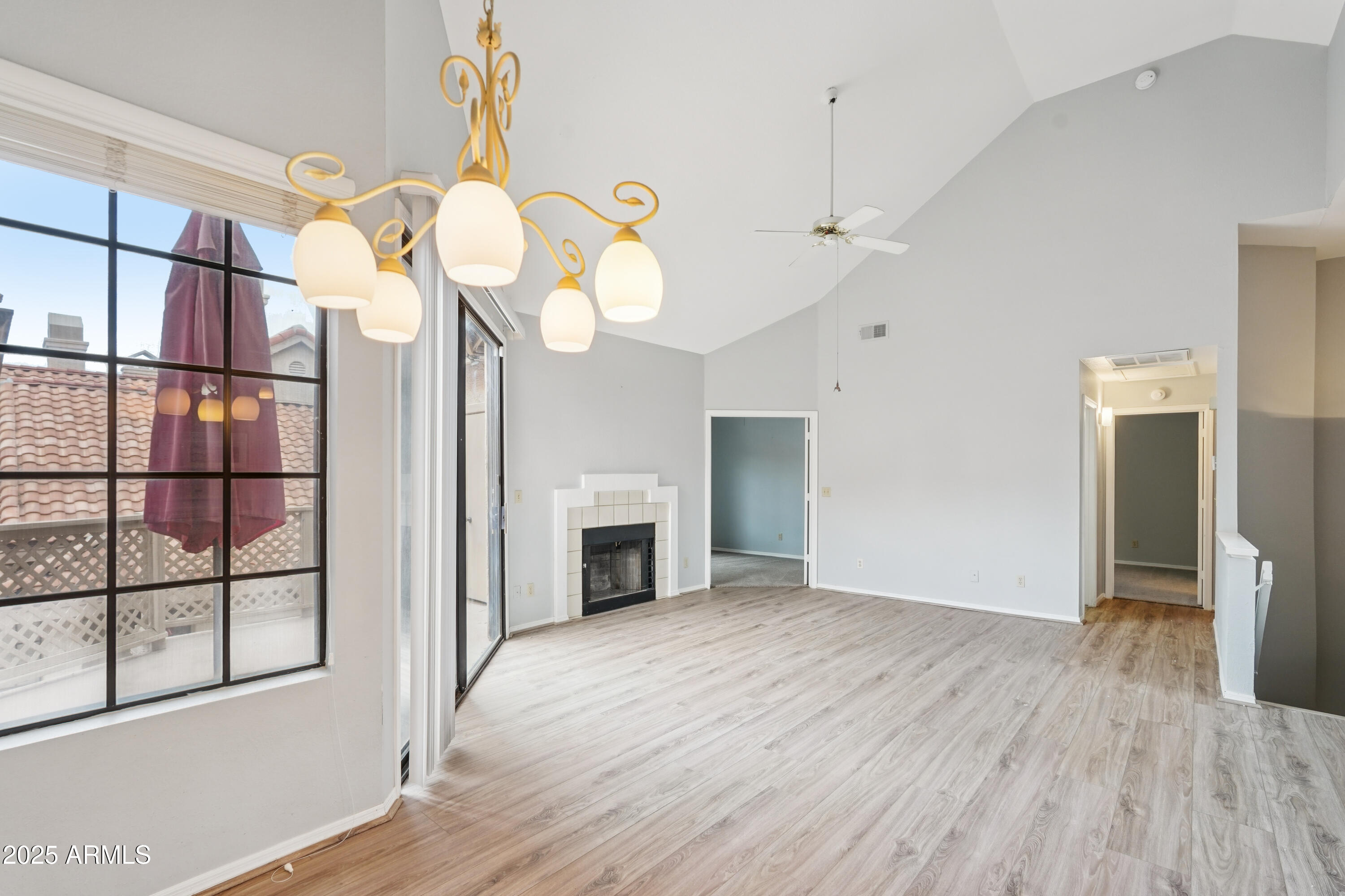 1001 N PASADENA Street, 160