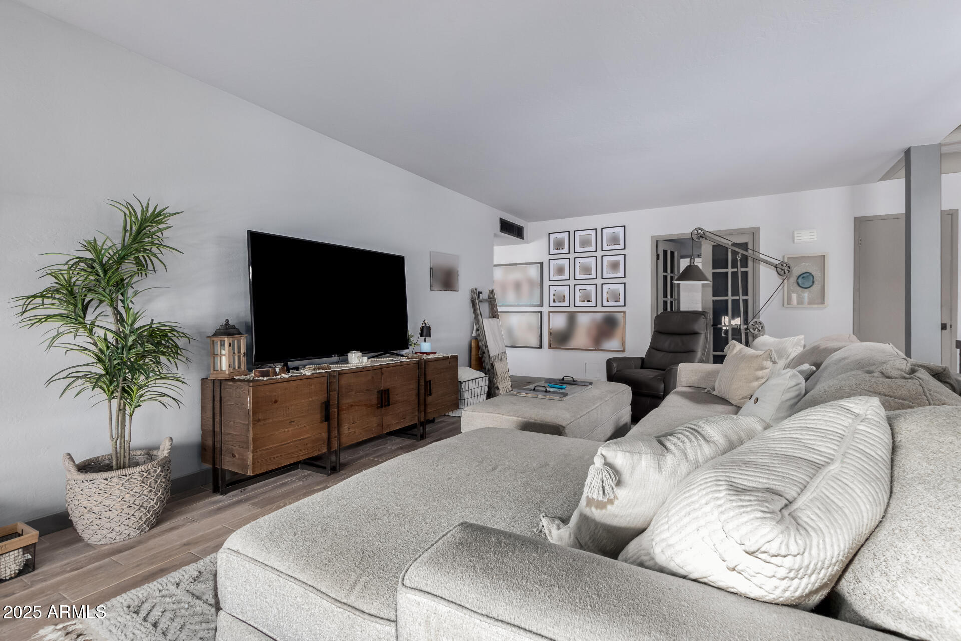 12602 N SCOTTSDALE Road Unit: 34