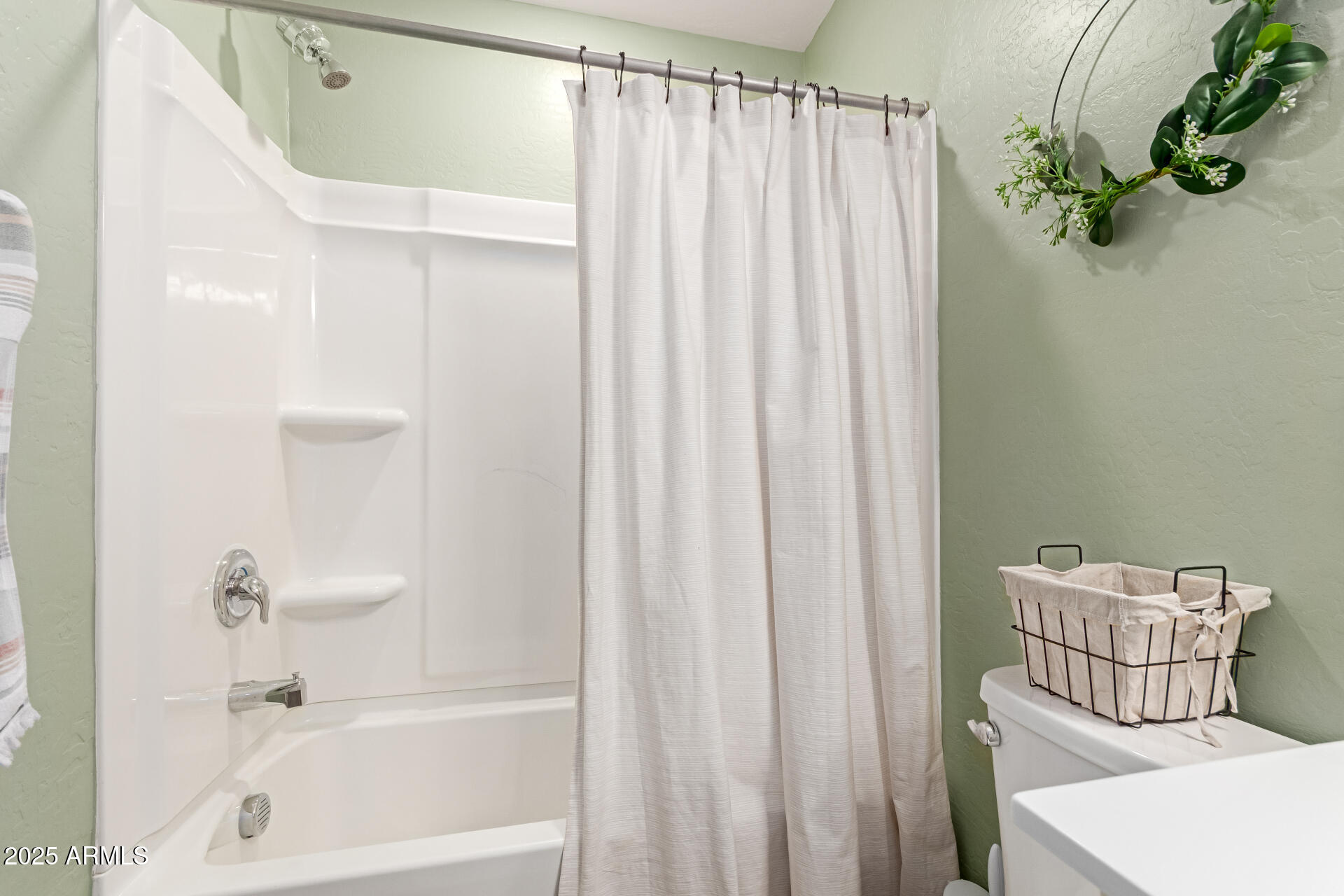 12656 W MIDWAY Avenue