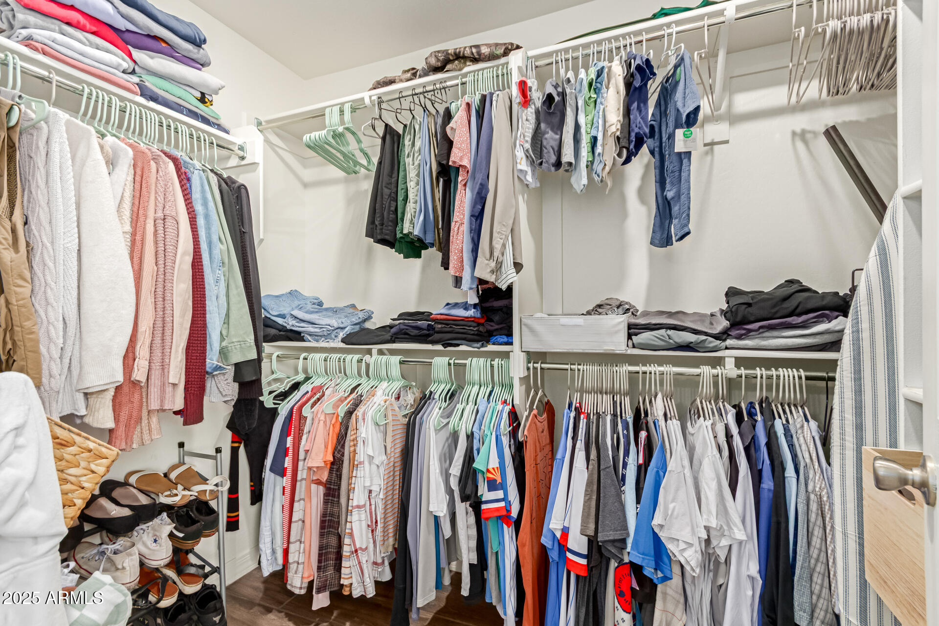 12656 W MIDWAY Avenue