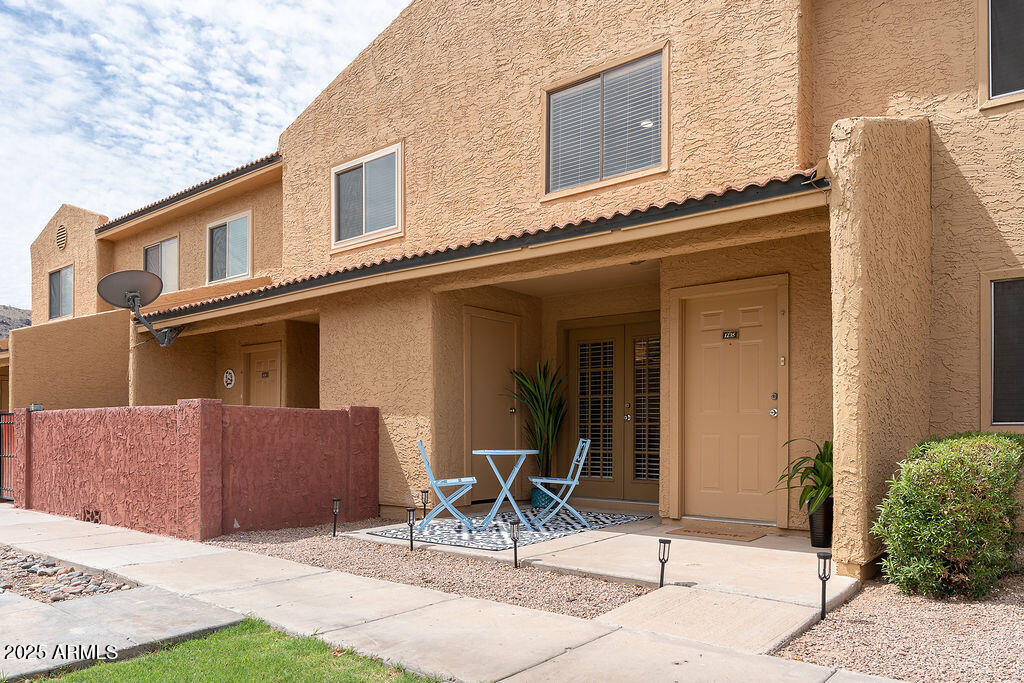 3511 E BASELINE Road, 1235