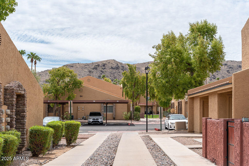 3511 E BASELINE Road, 1235