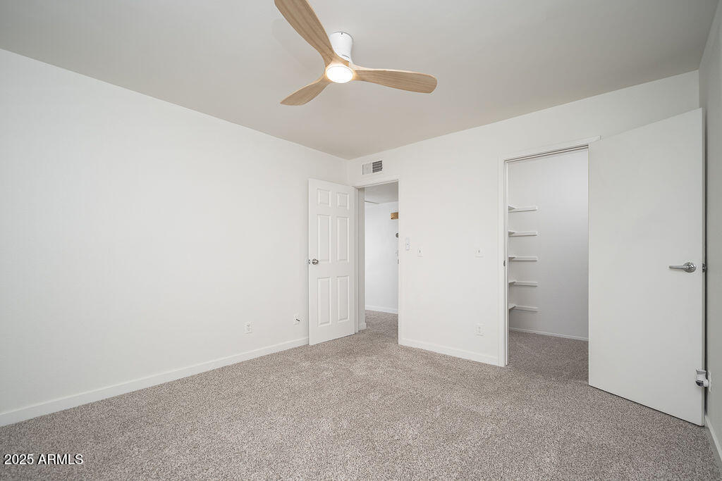 3511 E BASELINE Road, 1235