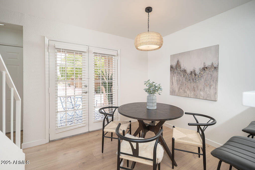 3511 E BASELINE Road, 1235