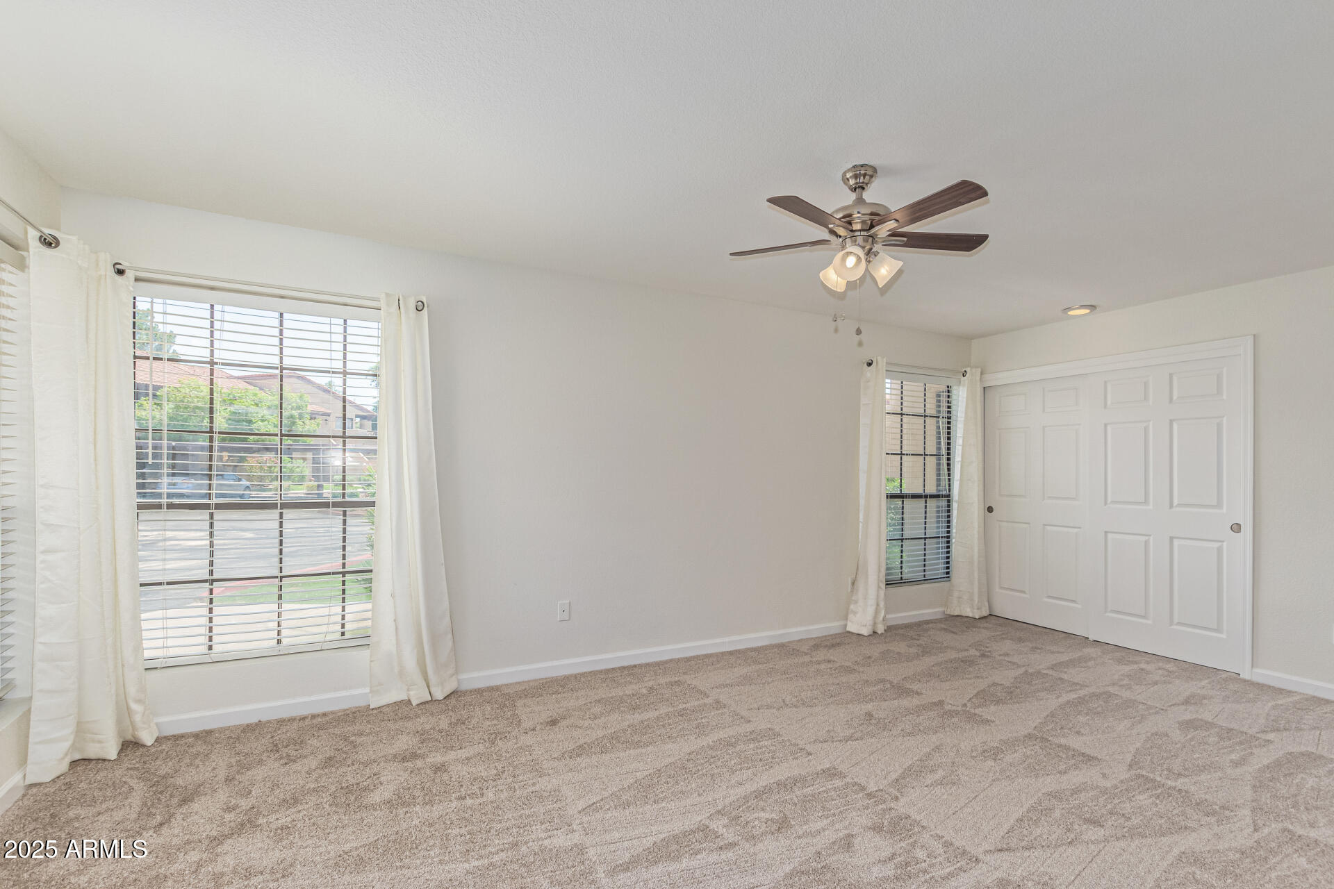 1351 N PLEASANT Drive, 1016