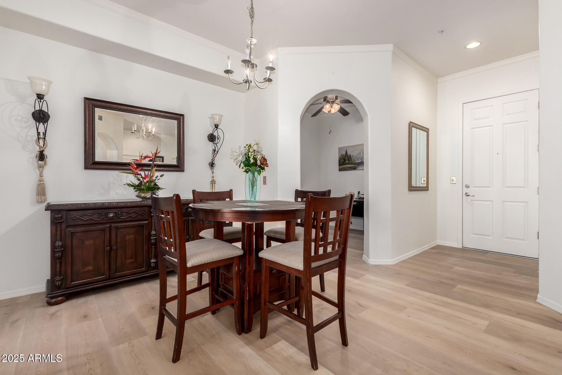 14575 W MOUNTAIN VIEW Boulevard, 11210