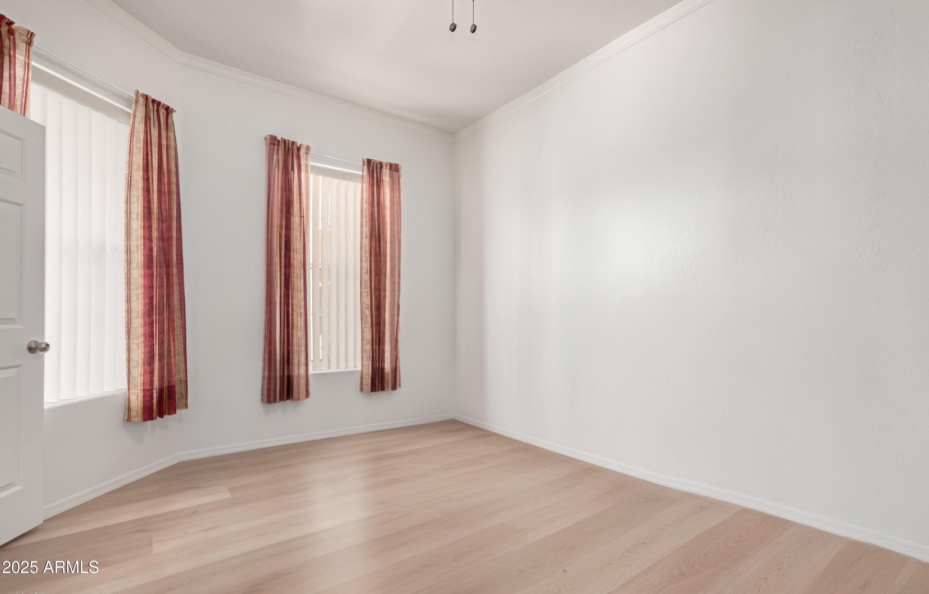 14575 W MOUNTAIN VIEW Boulevard, 11210