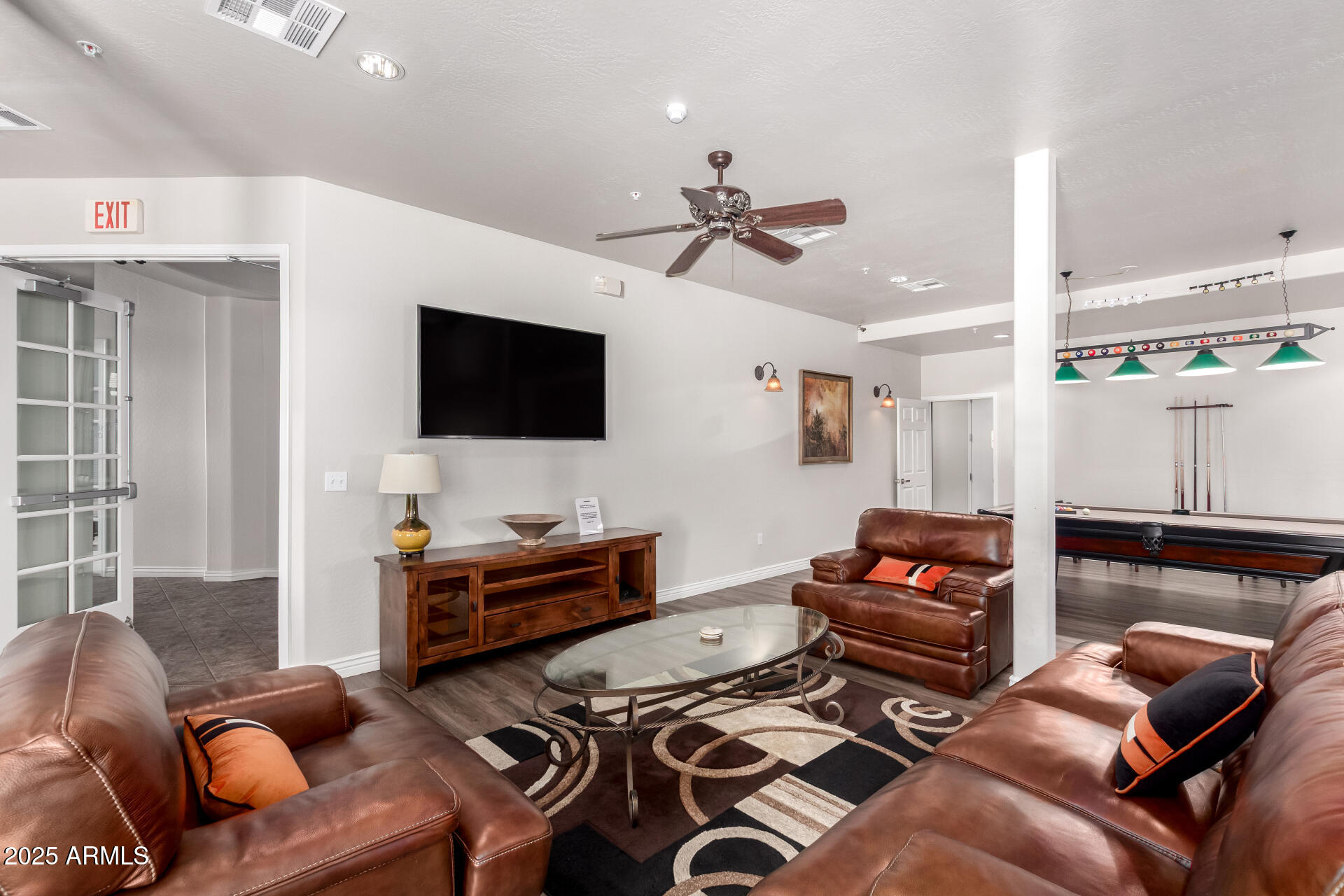 14575 W MOUNTAIN VIEW Boulevard, 11210