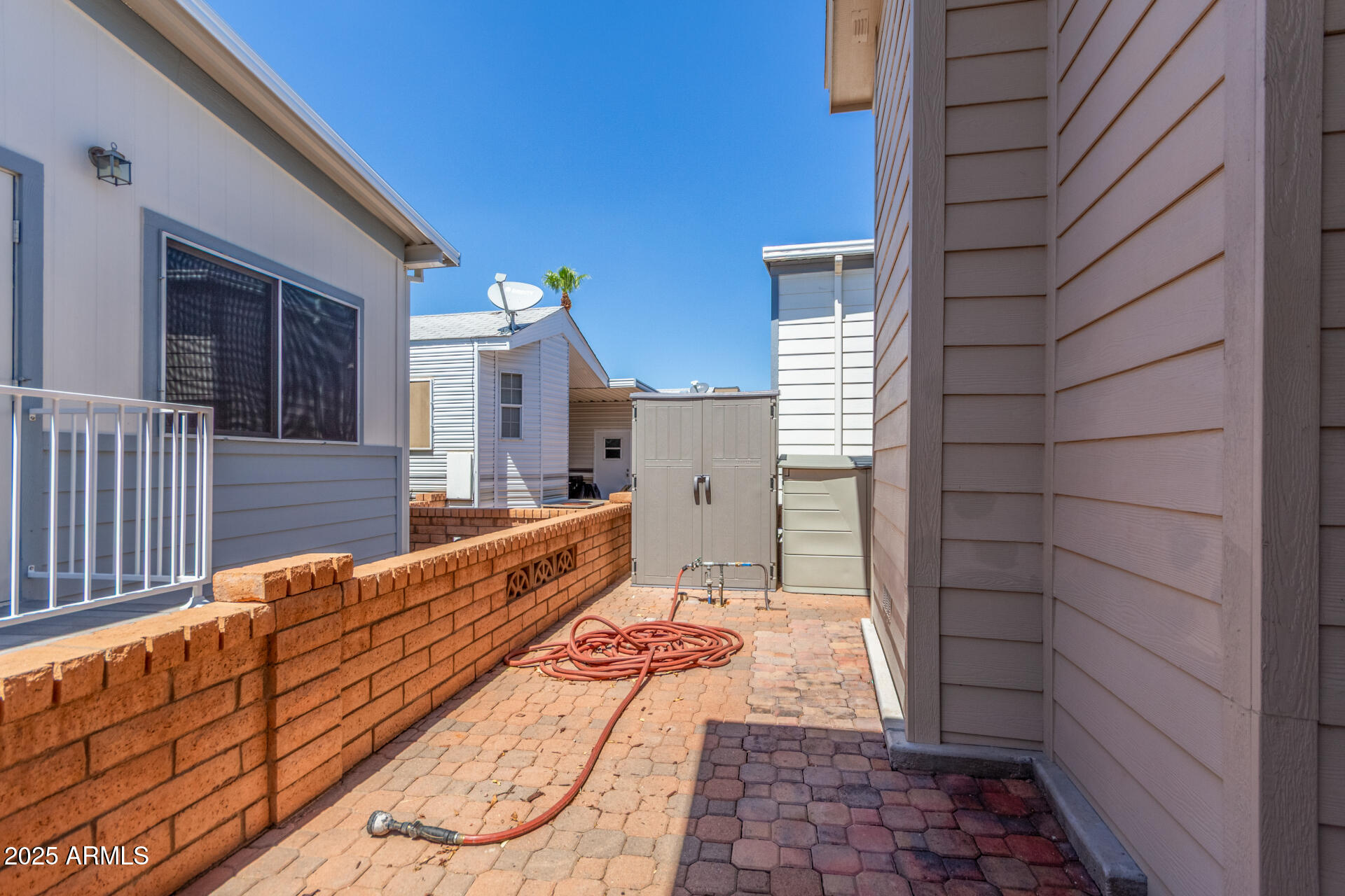 111 S GREENFIELD Road, 163