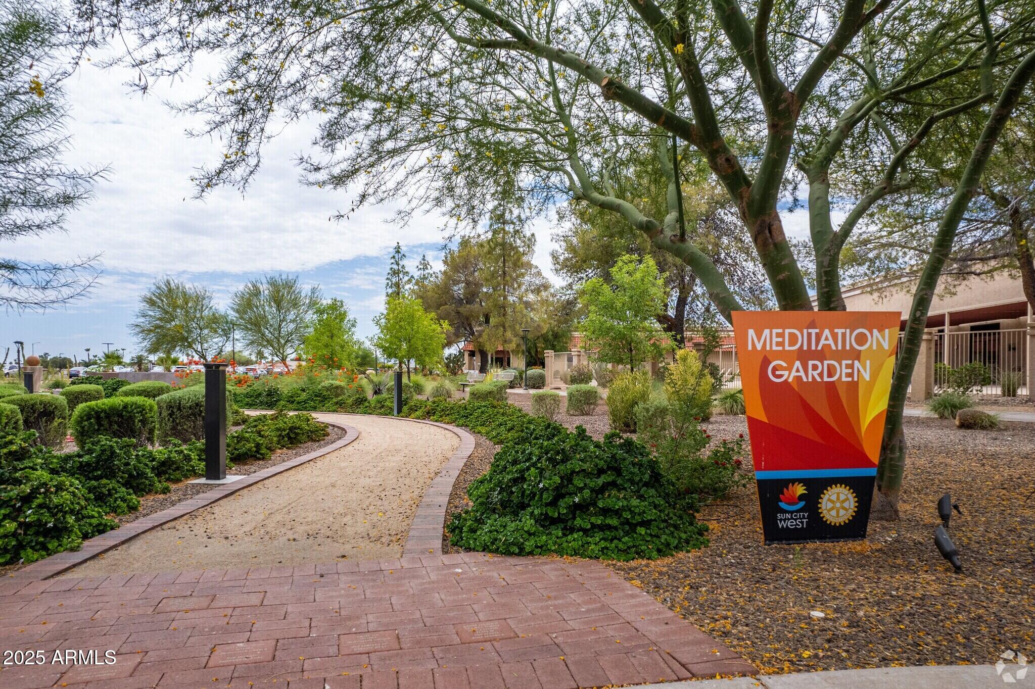 18427 N 125th Avenue