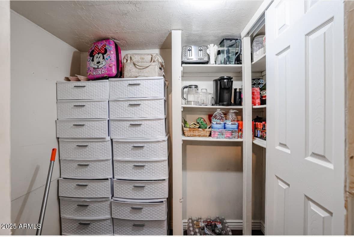 12727 W Glendale Avenue Unit: 106