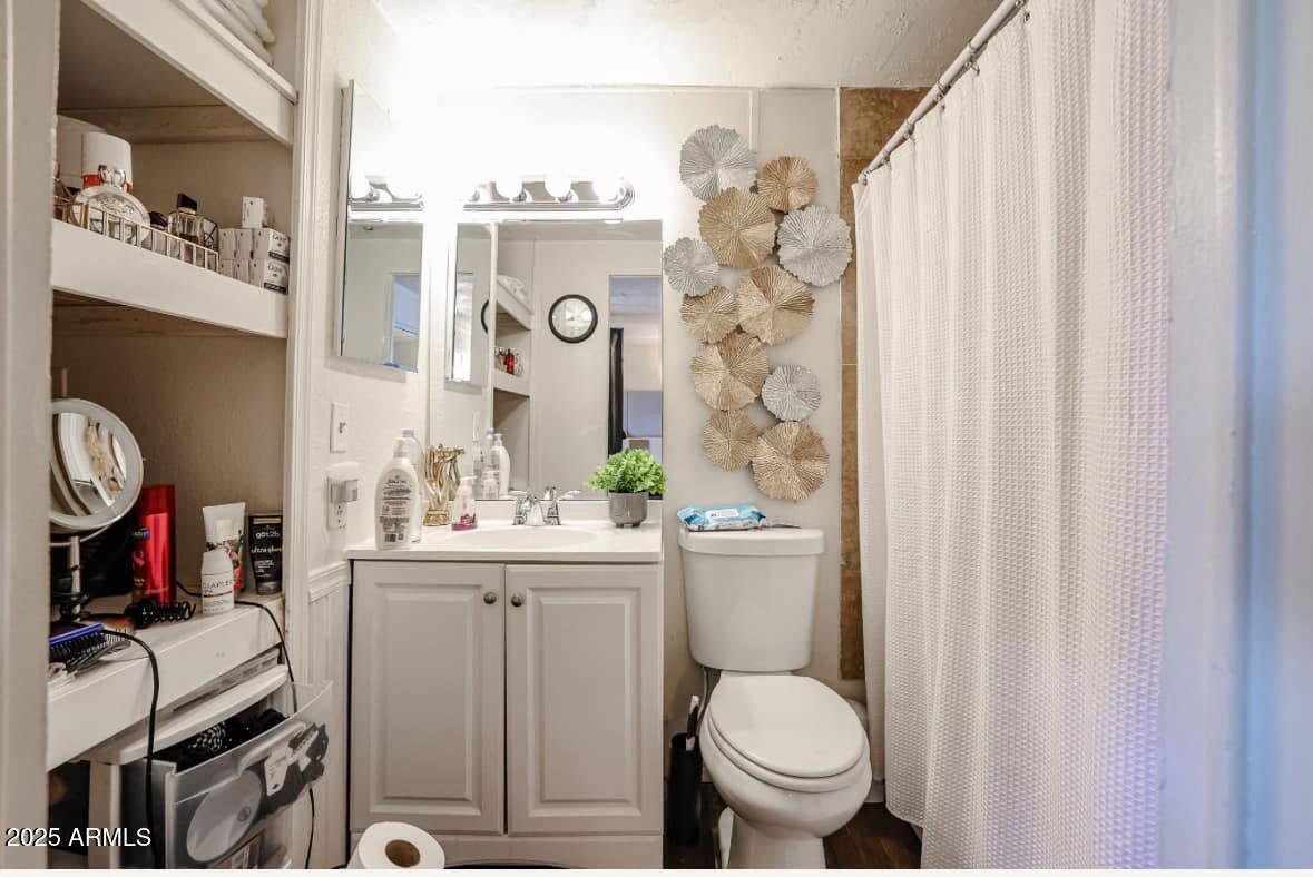 12727 W Glendale Avenue Unit: 106