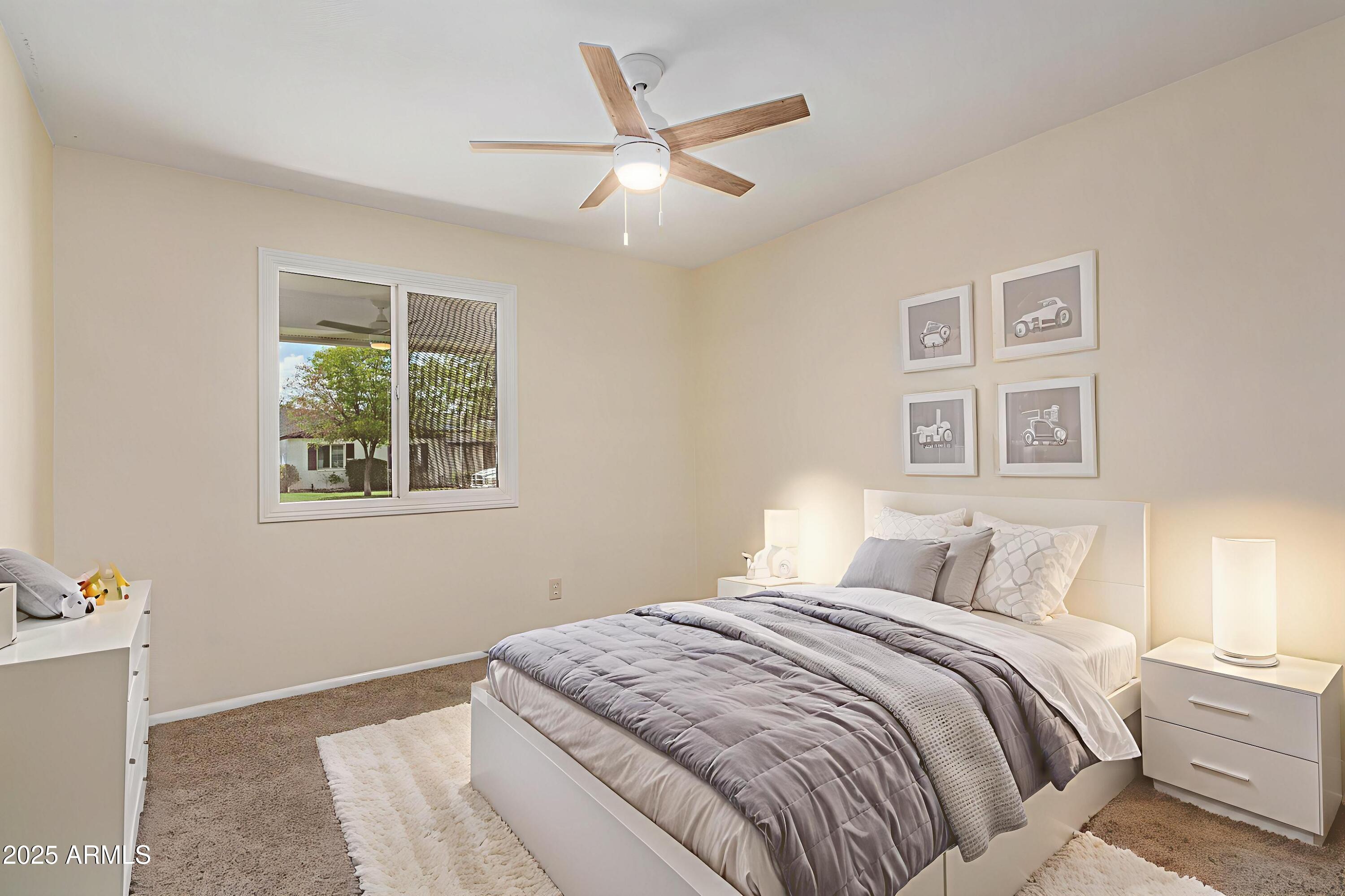 3622 W ALTADENA Avenue