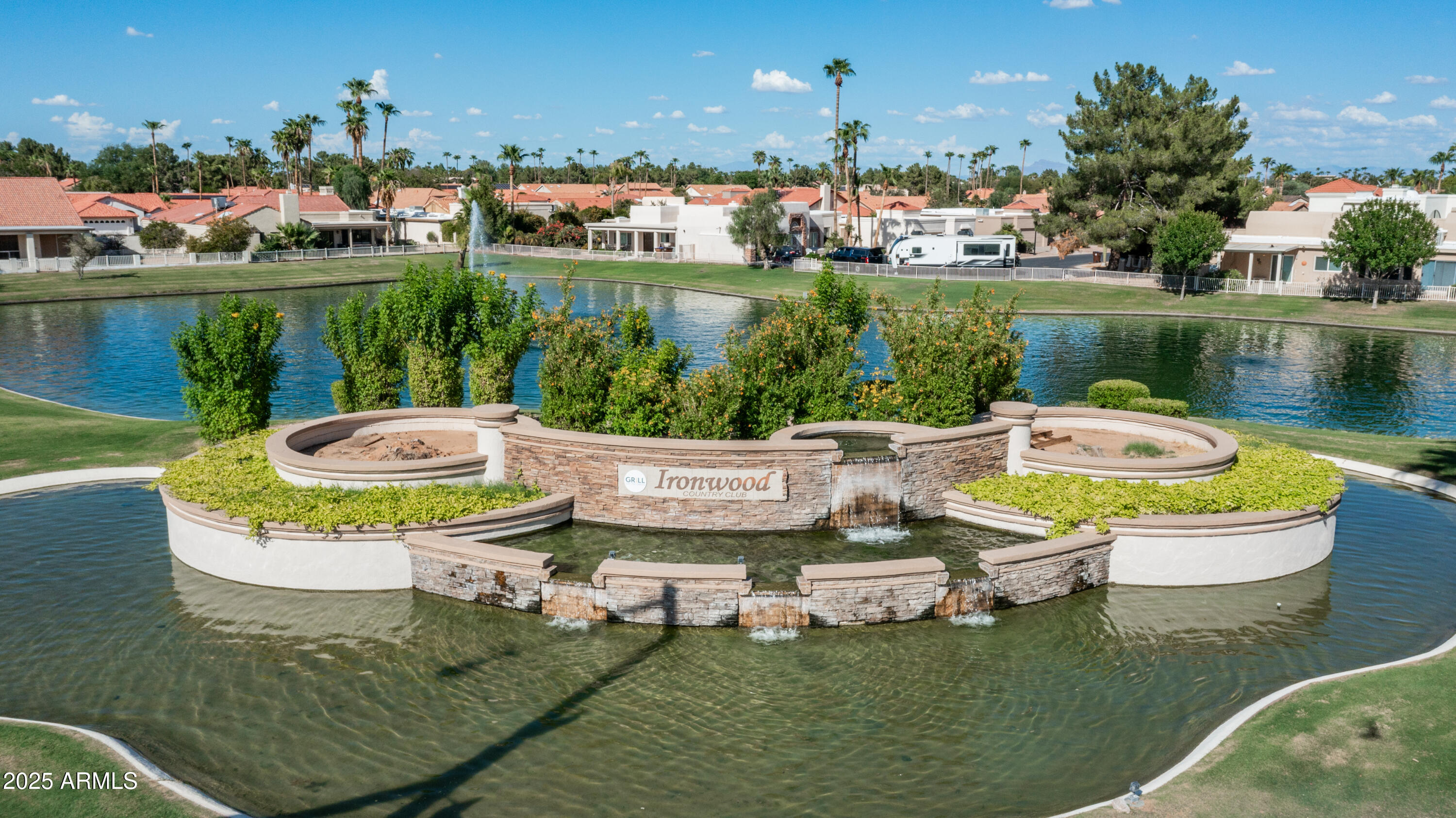 10533 E NACOMA Drive