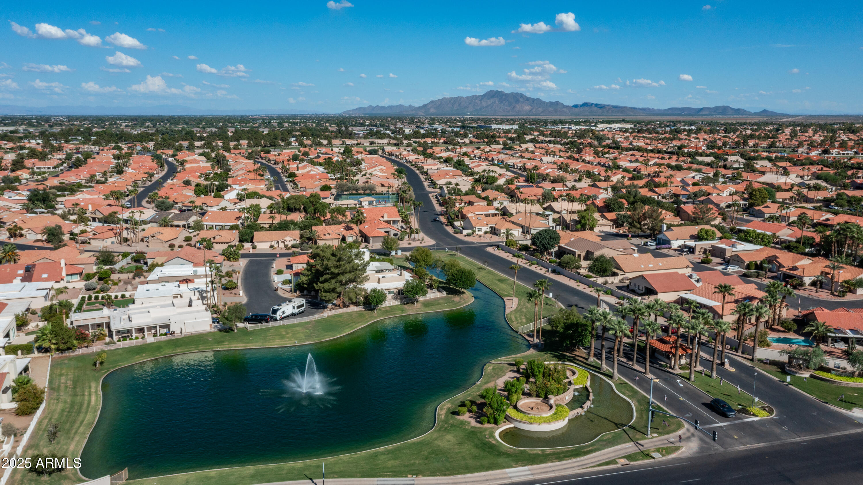 10533 E NACOMA Drive