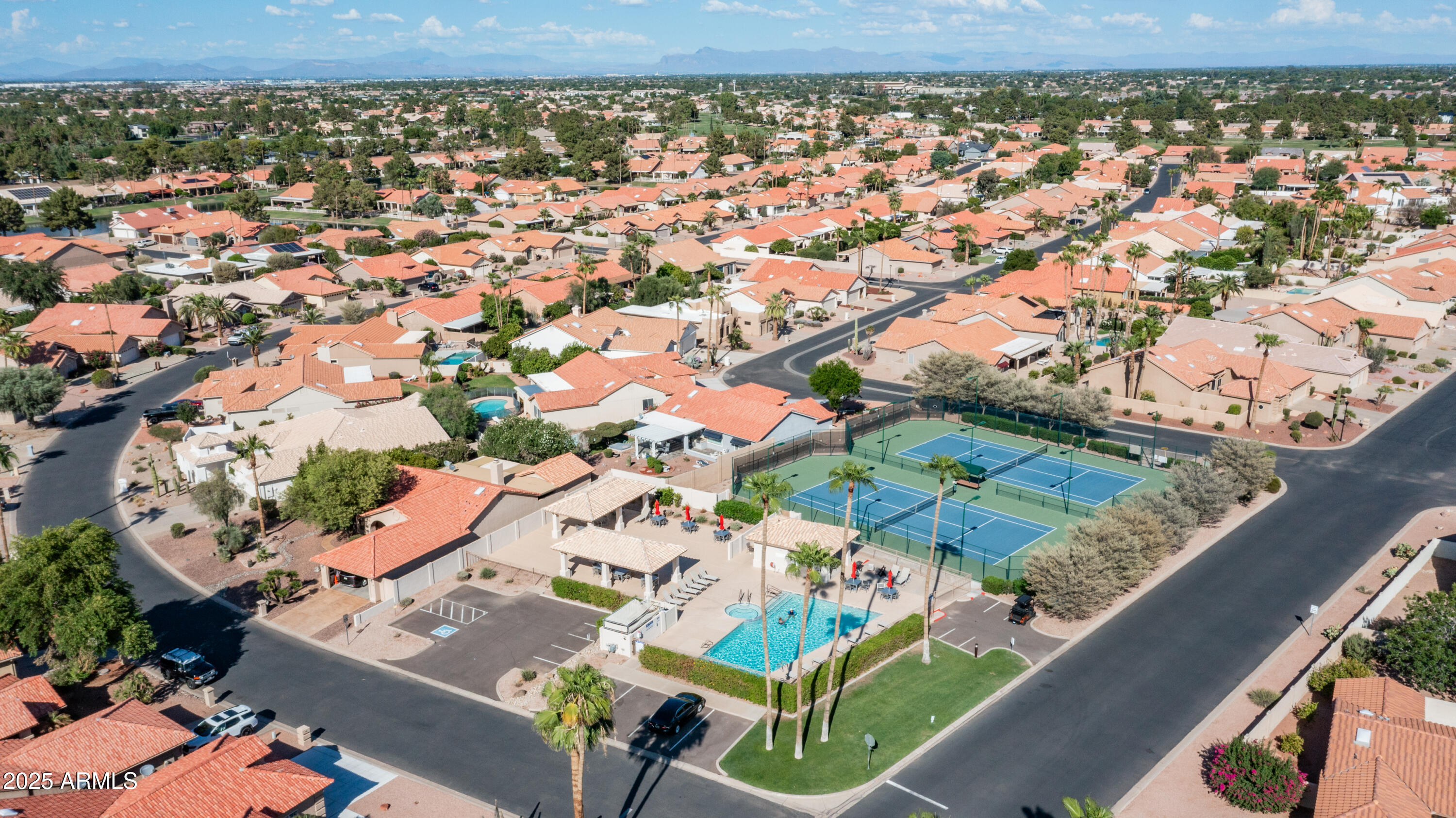 10533 E NACOMA Drive