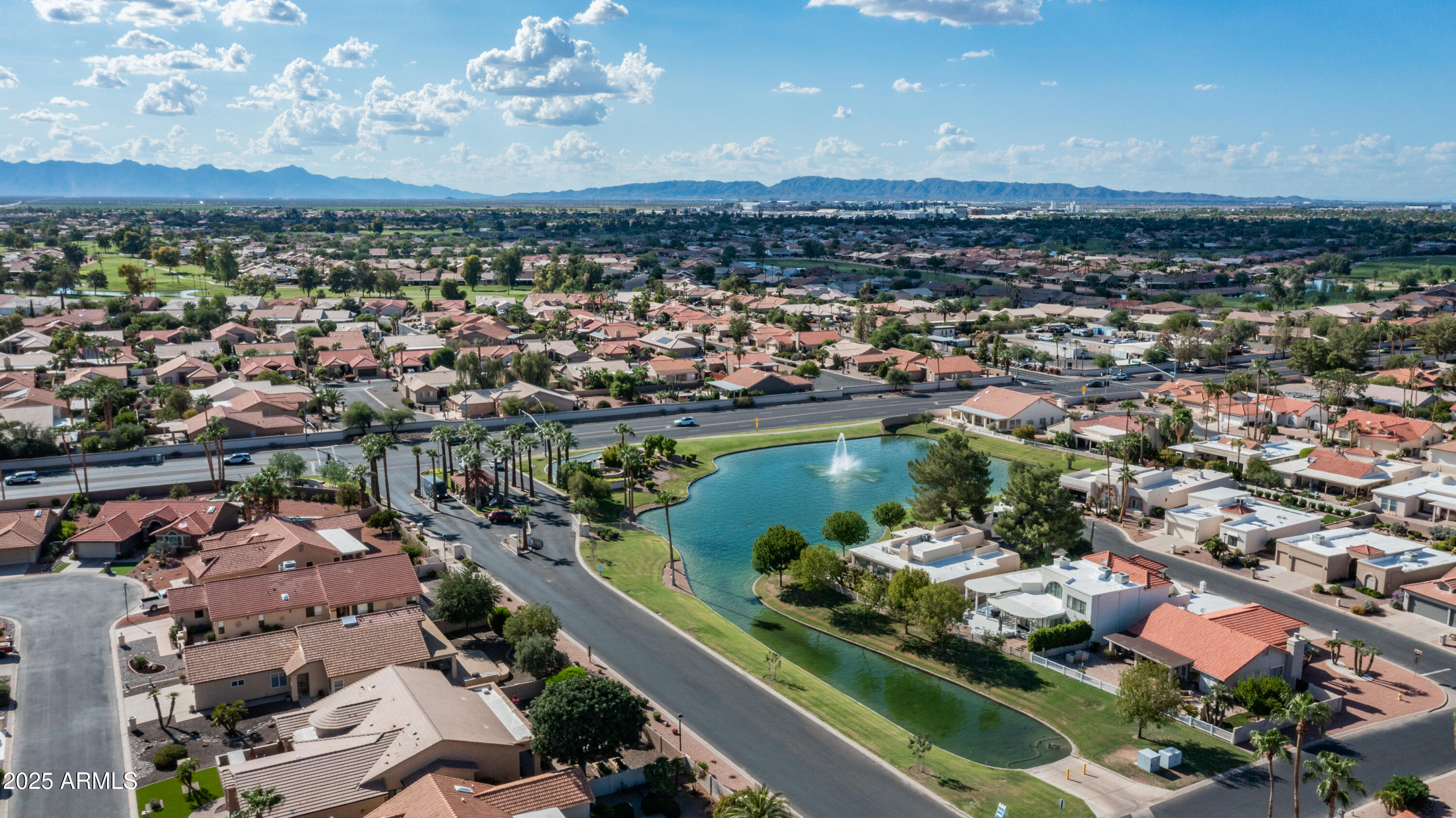 10533 E NACOMA Drive