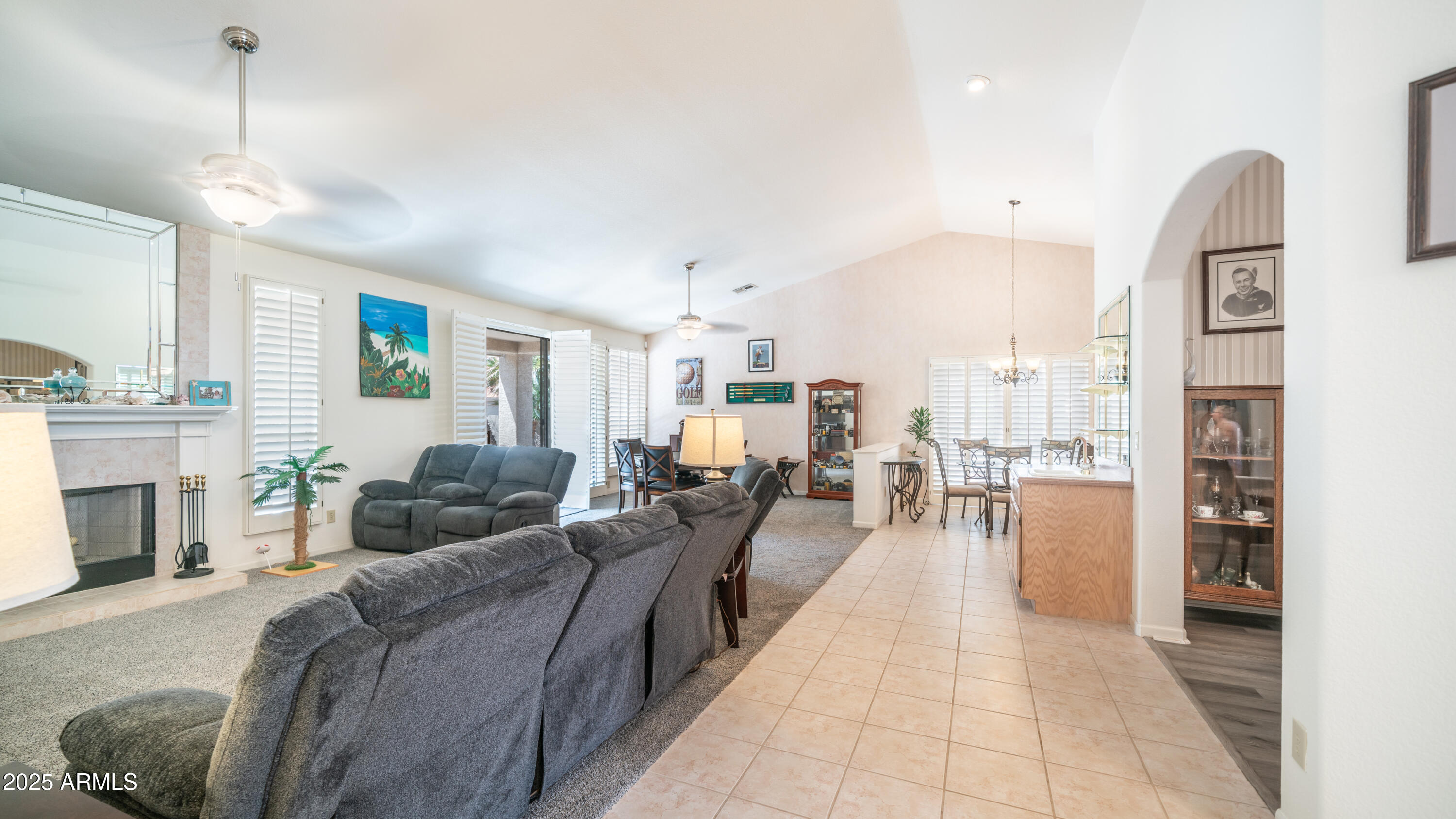 10533 E NACOMA Drive