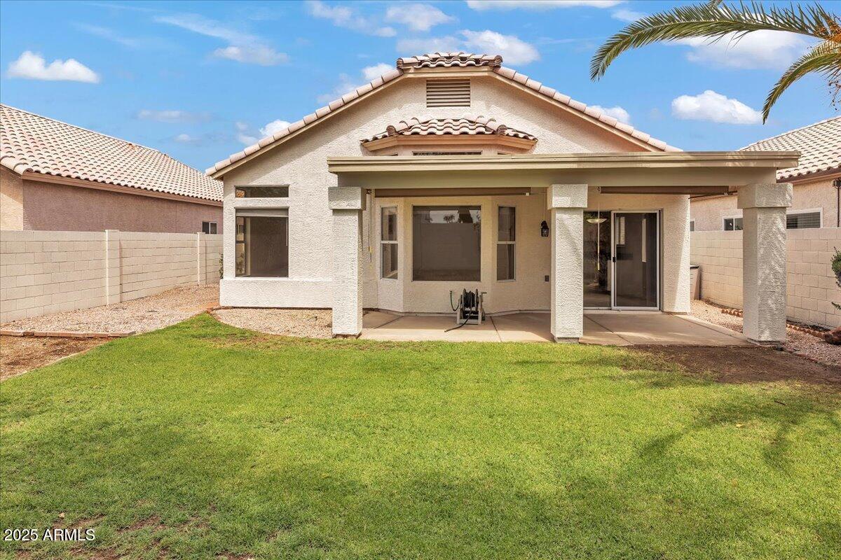 4307 E SOUTH FORK Drive