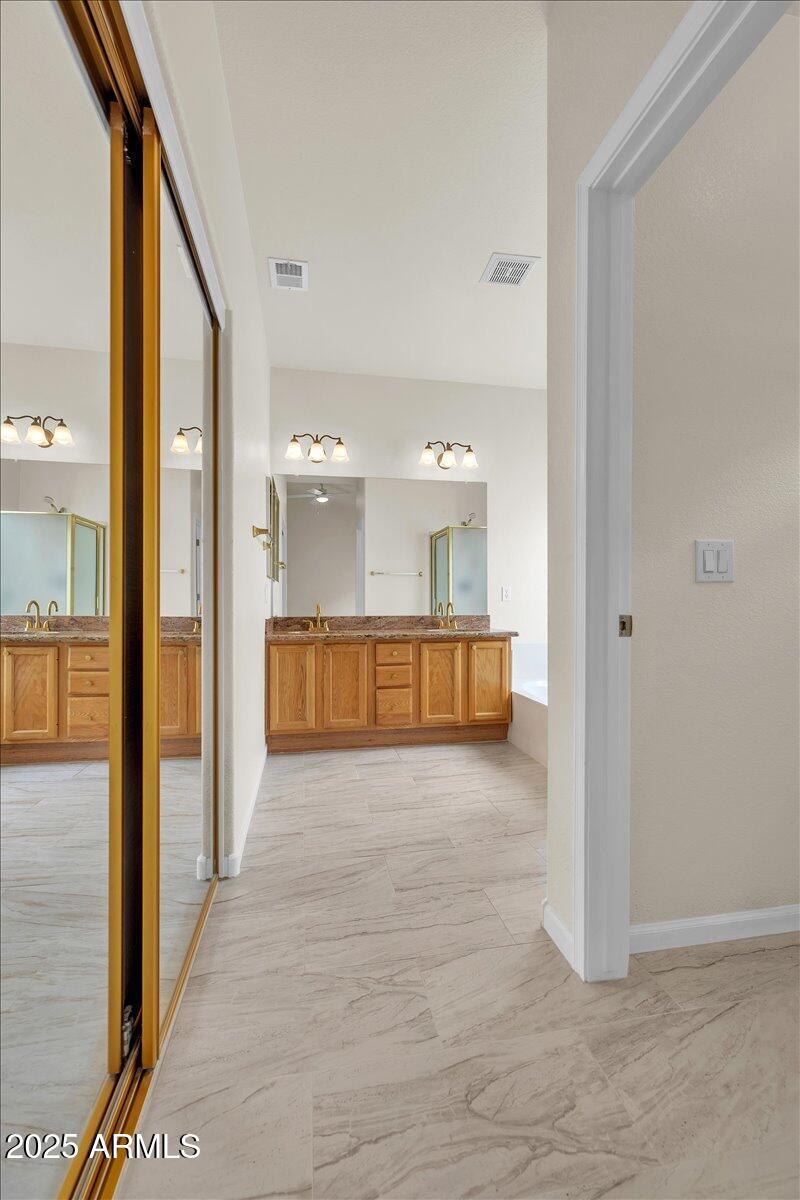 4307 E SOUTH FORK Drive