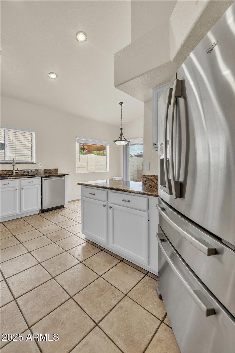 4307 E SOUTH FORK Drive