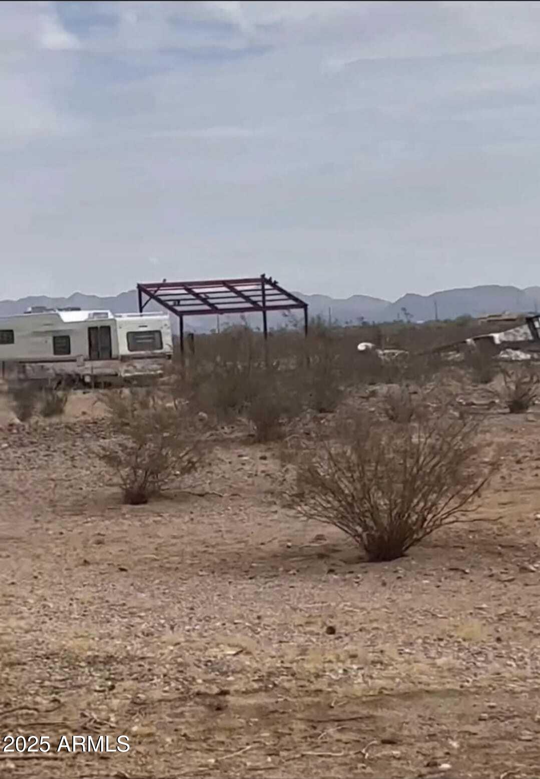 431XX W Earll Drive, -