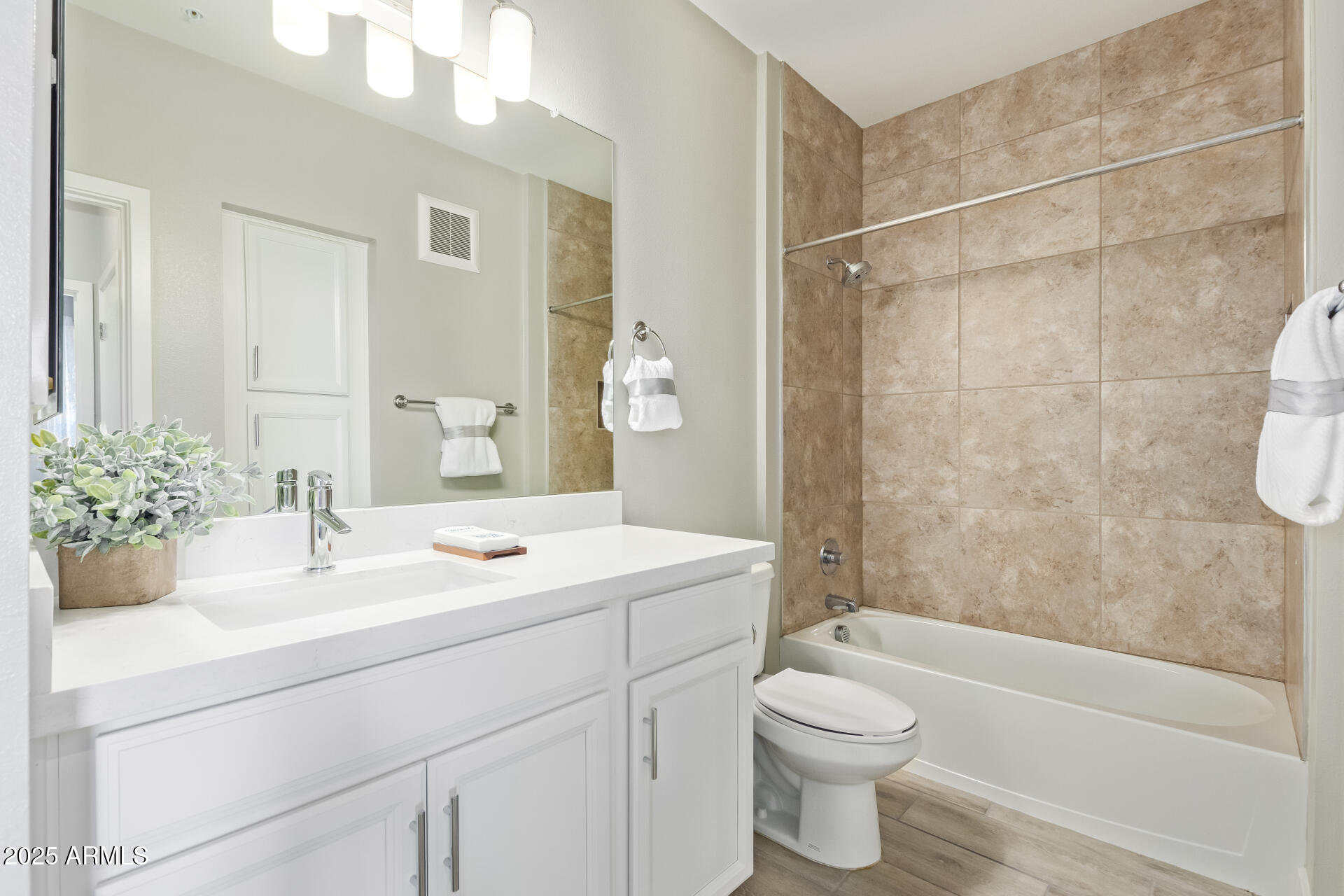 2511 W QUEEN CREEK Road, 307