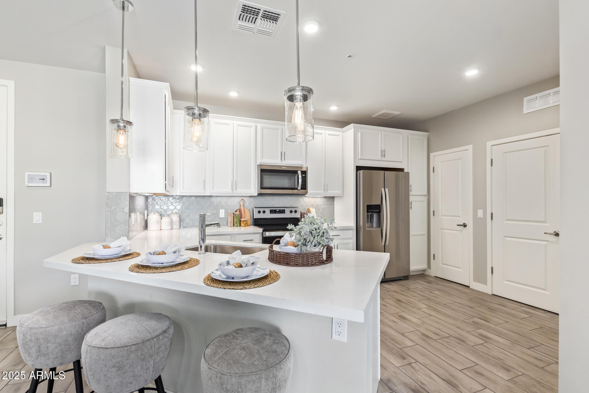 2511 W QUEEN CREEK Road, 307