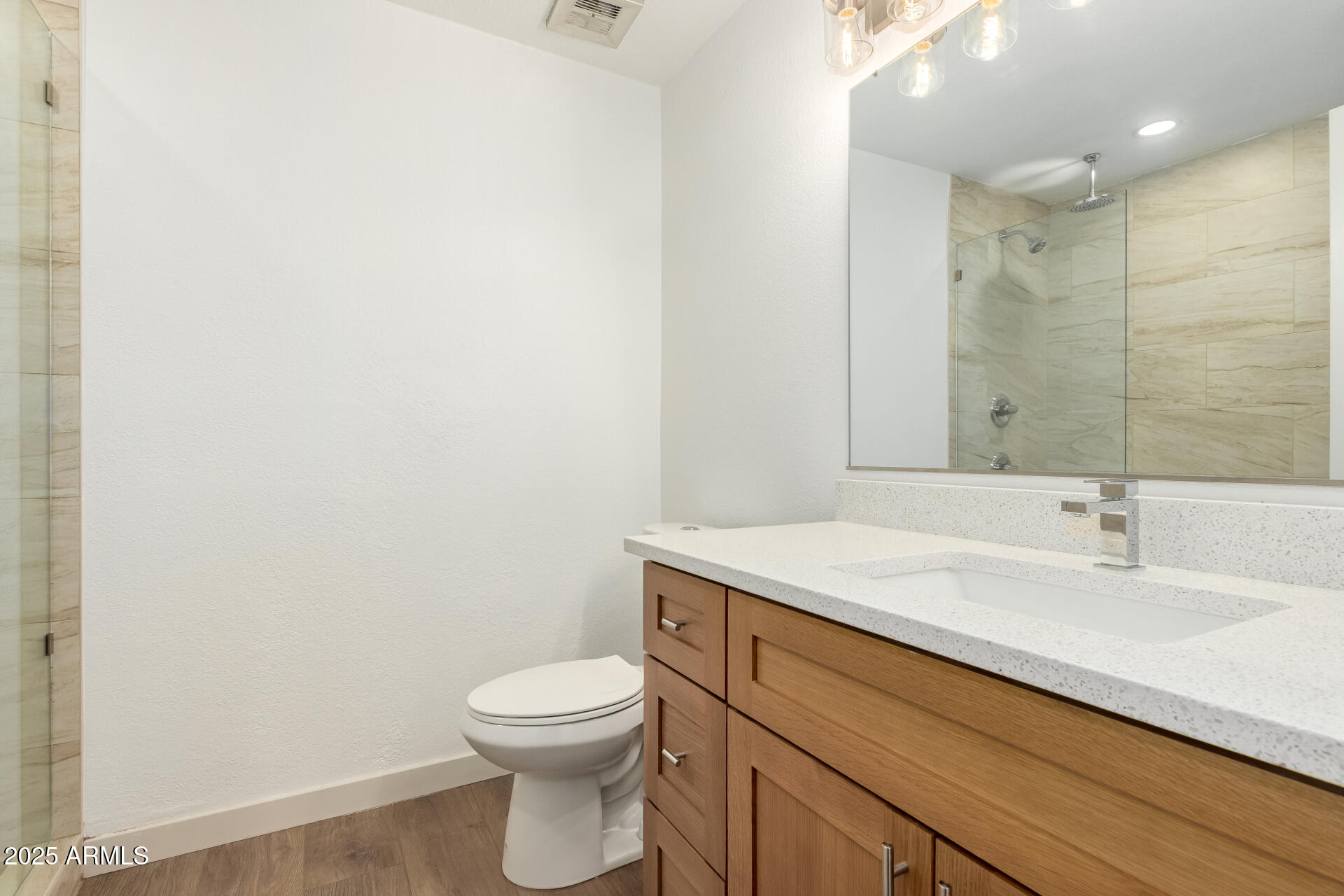 1707 W MARLETTE Avenue