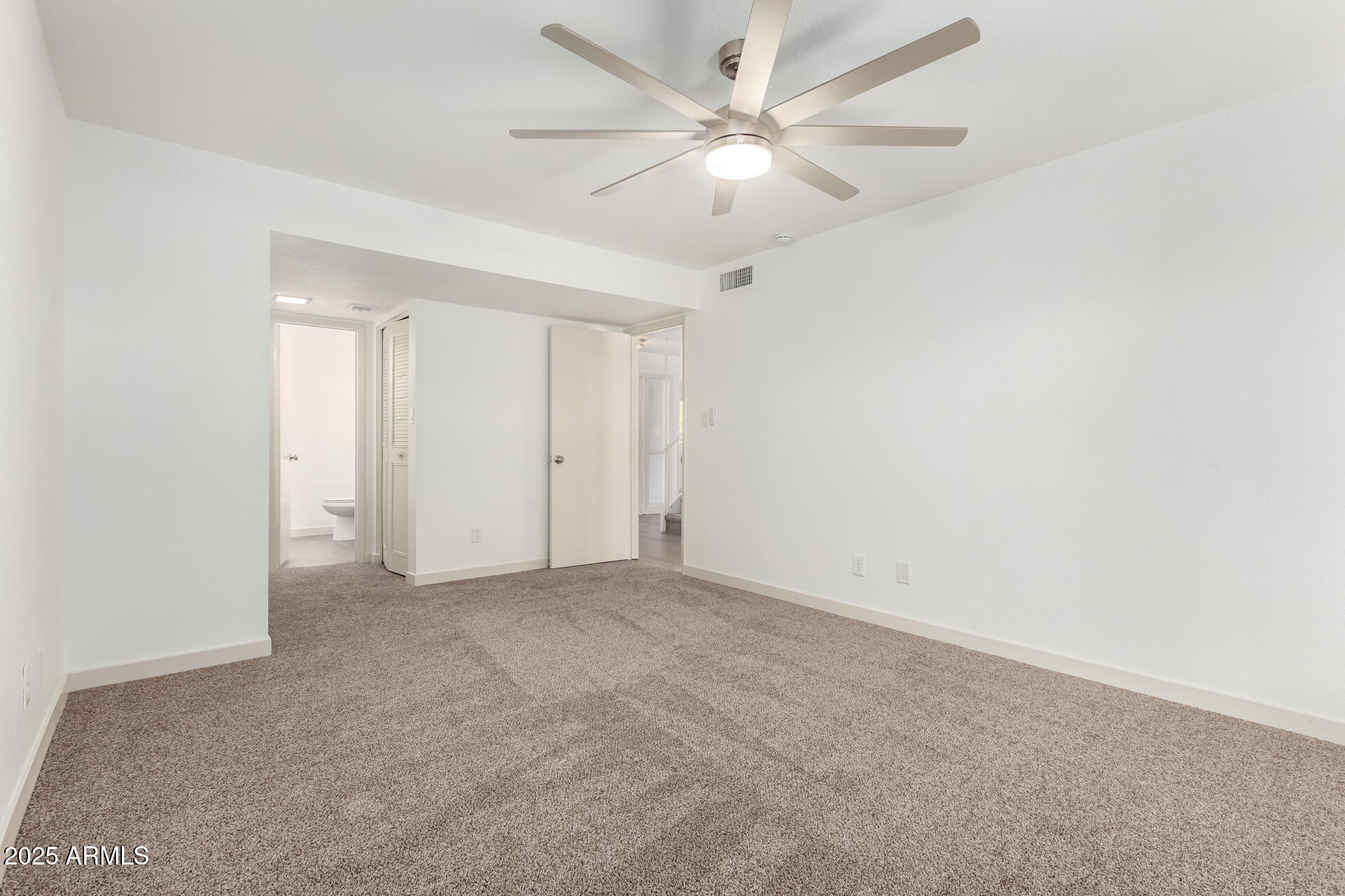 1707 W MARLETTE Avenue