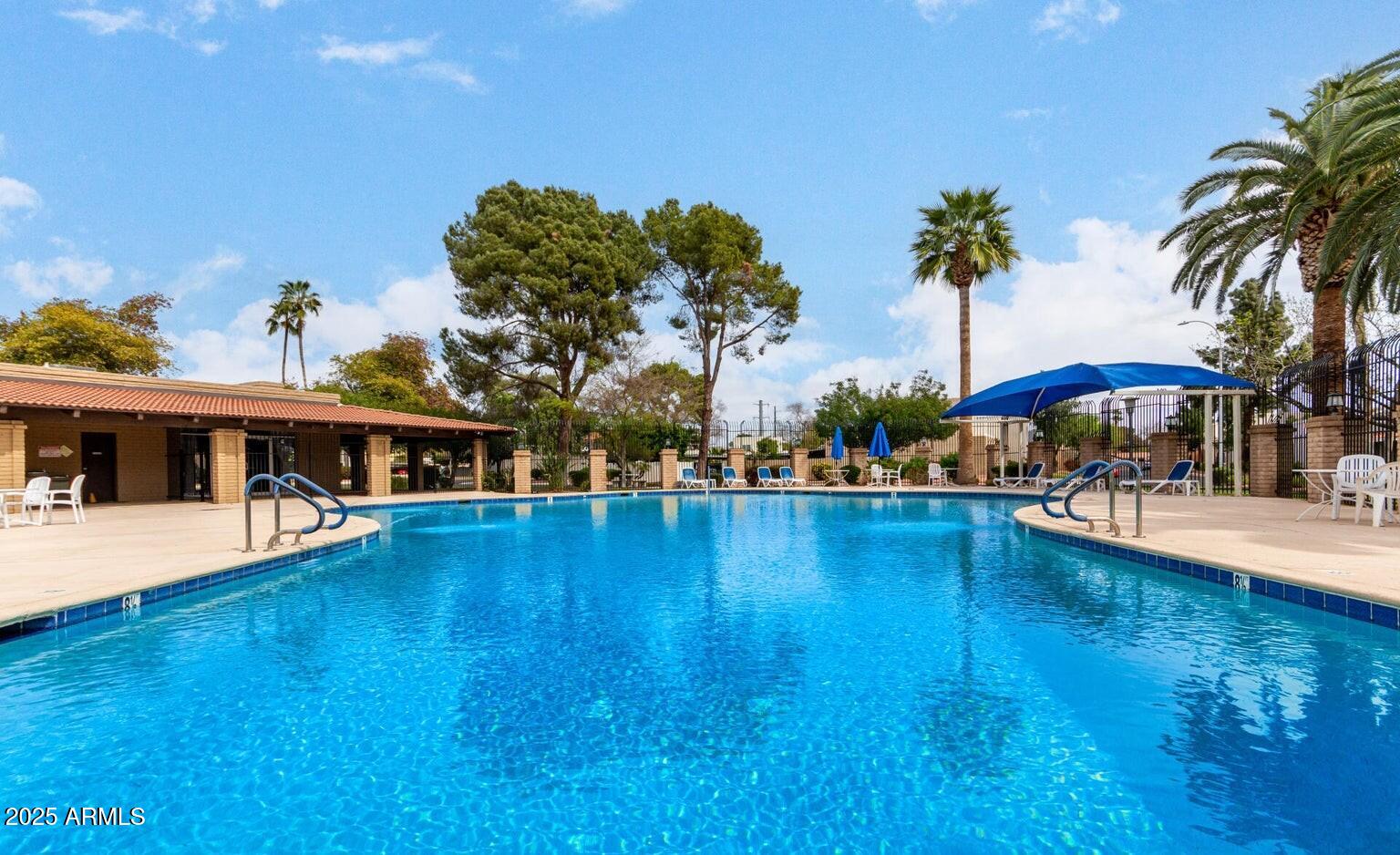 1707 W MARLETTE Avenue