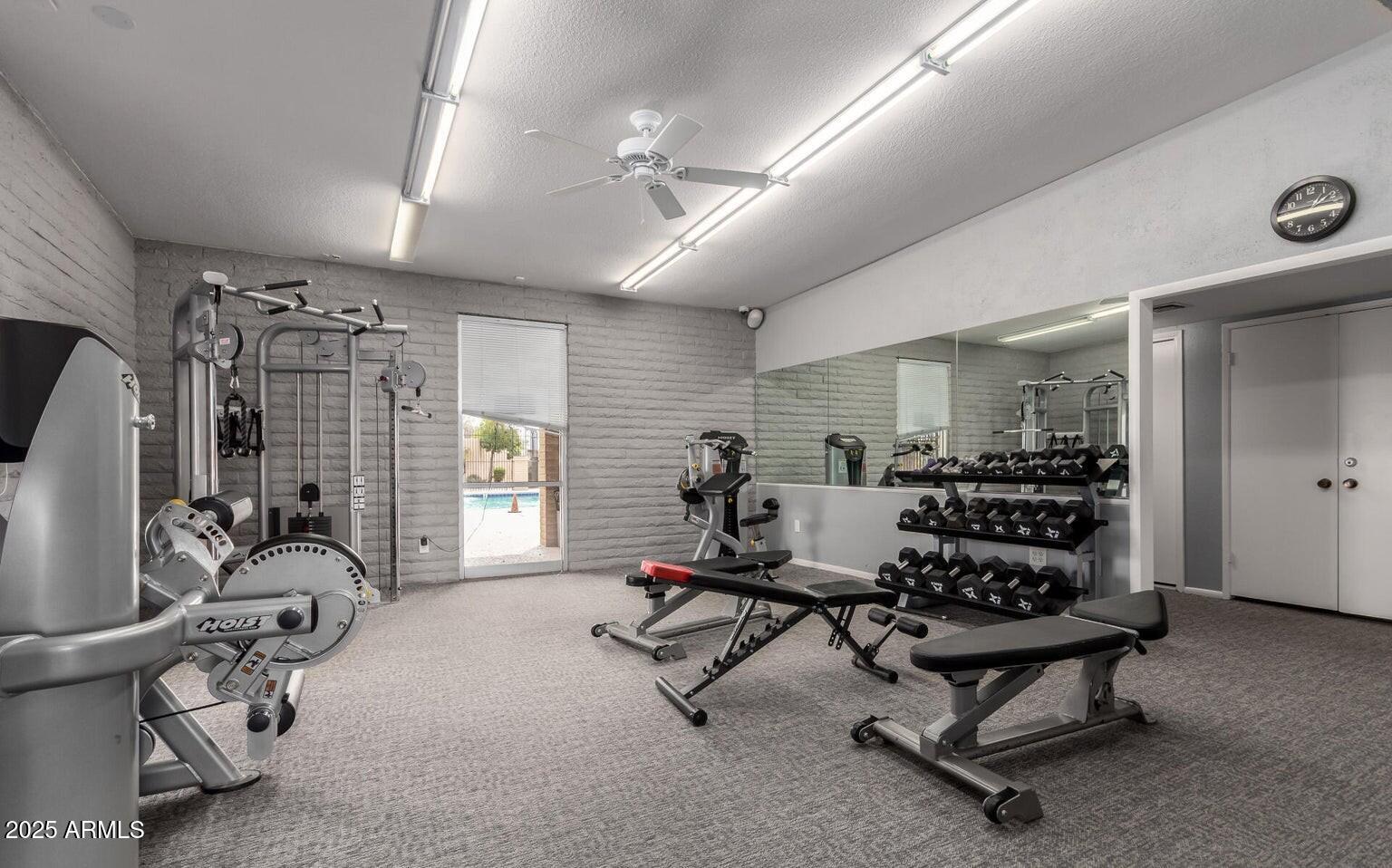 1707 W MARLETTE Avenue