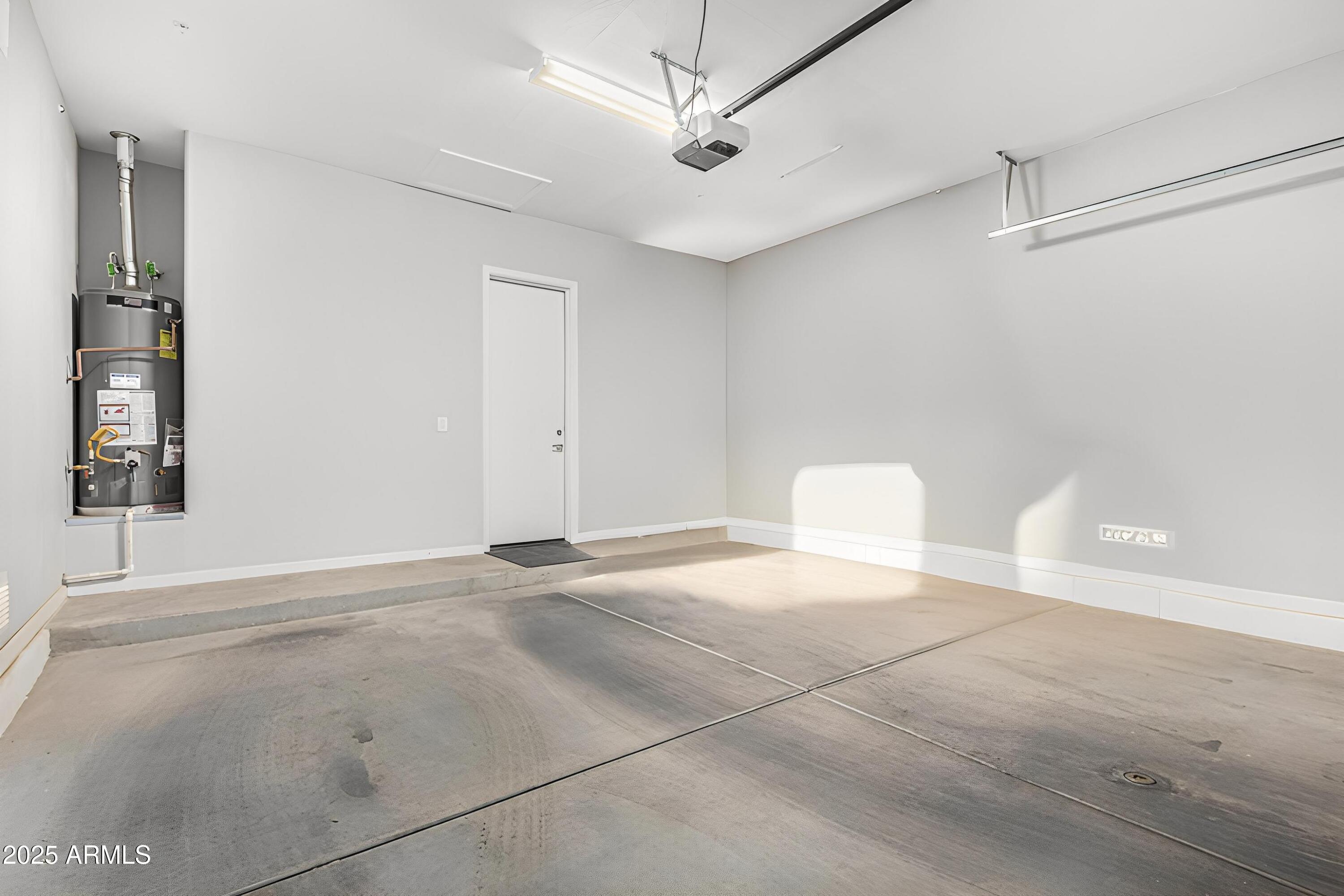 20771 W WINDSOR Boulevard