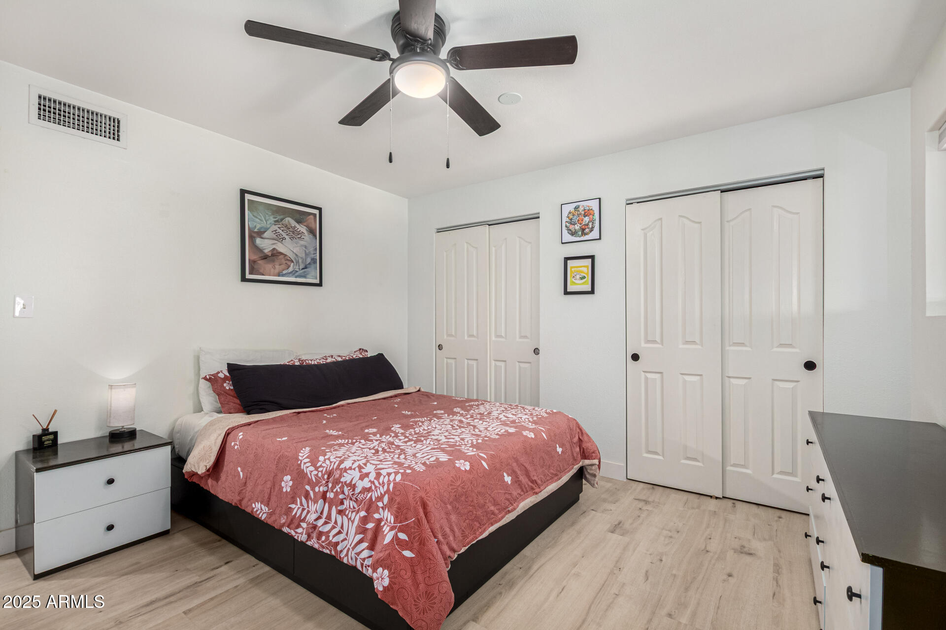 651 E CARLA VISTA Drive