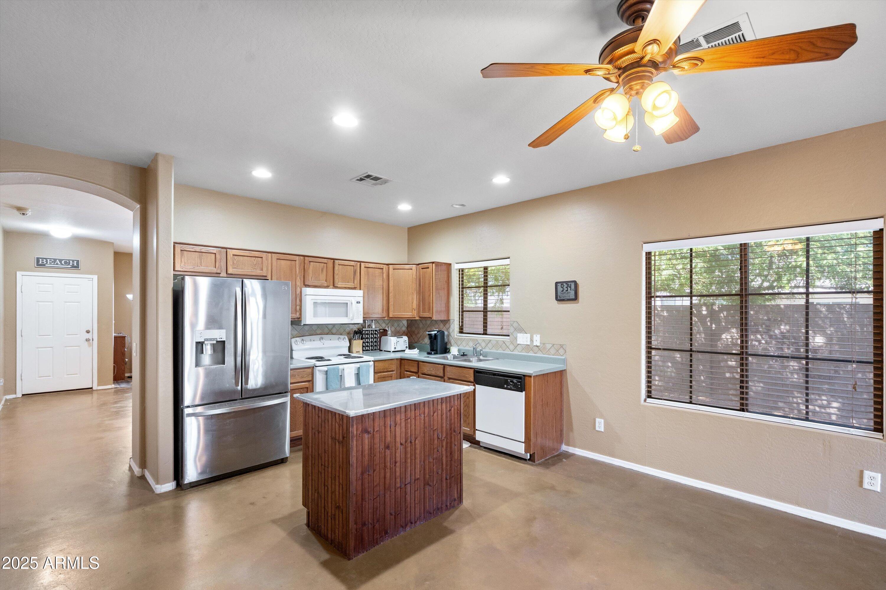 9630 E HAY LOFT Drive