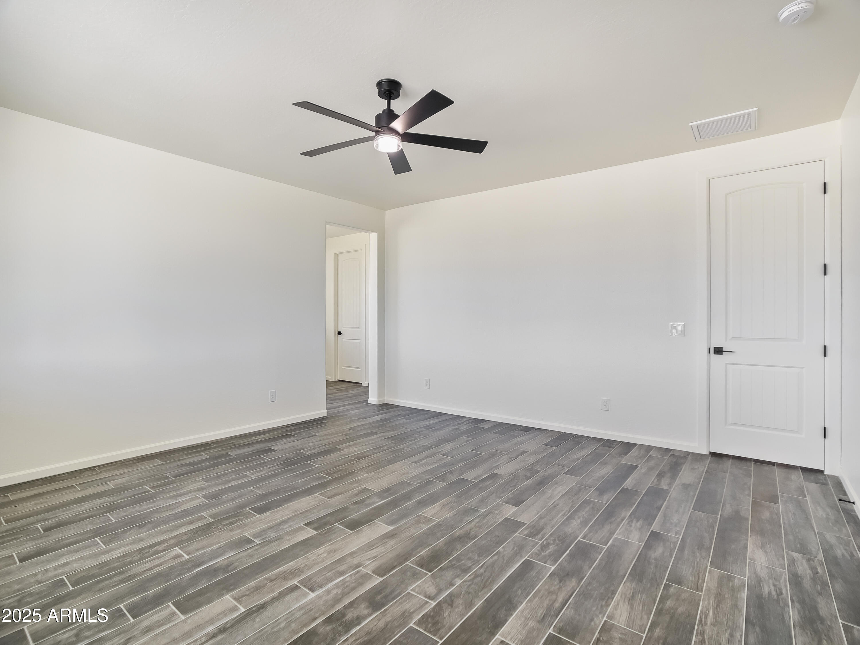 20111 W SAGUARO VISTA Drive