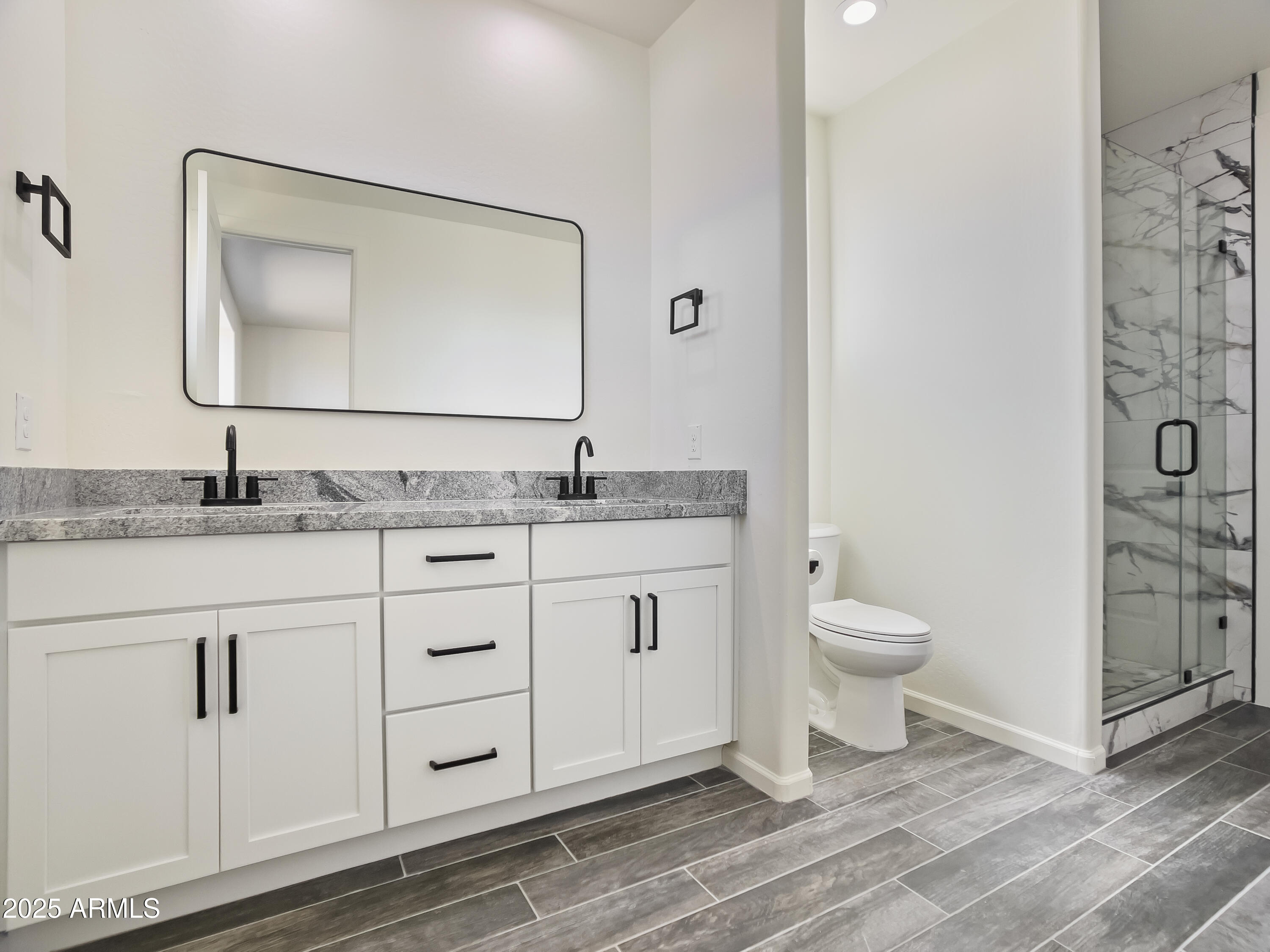 20111 W SAGUARO VISTA Drive