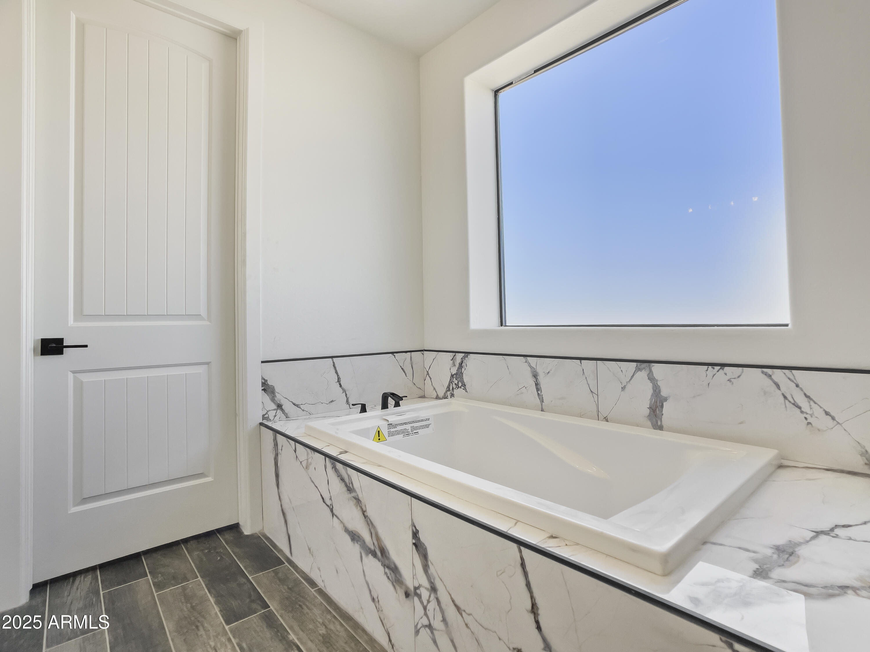 20111 W SAGUARO VISTA Drive