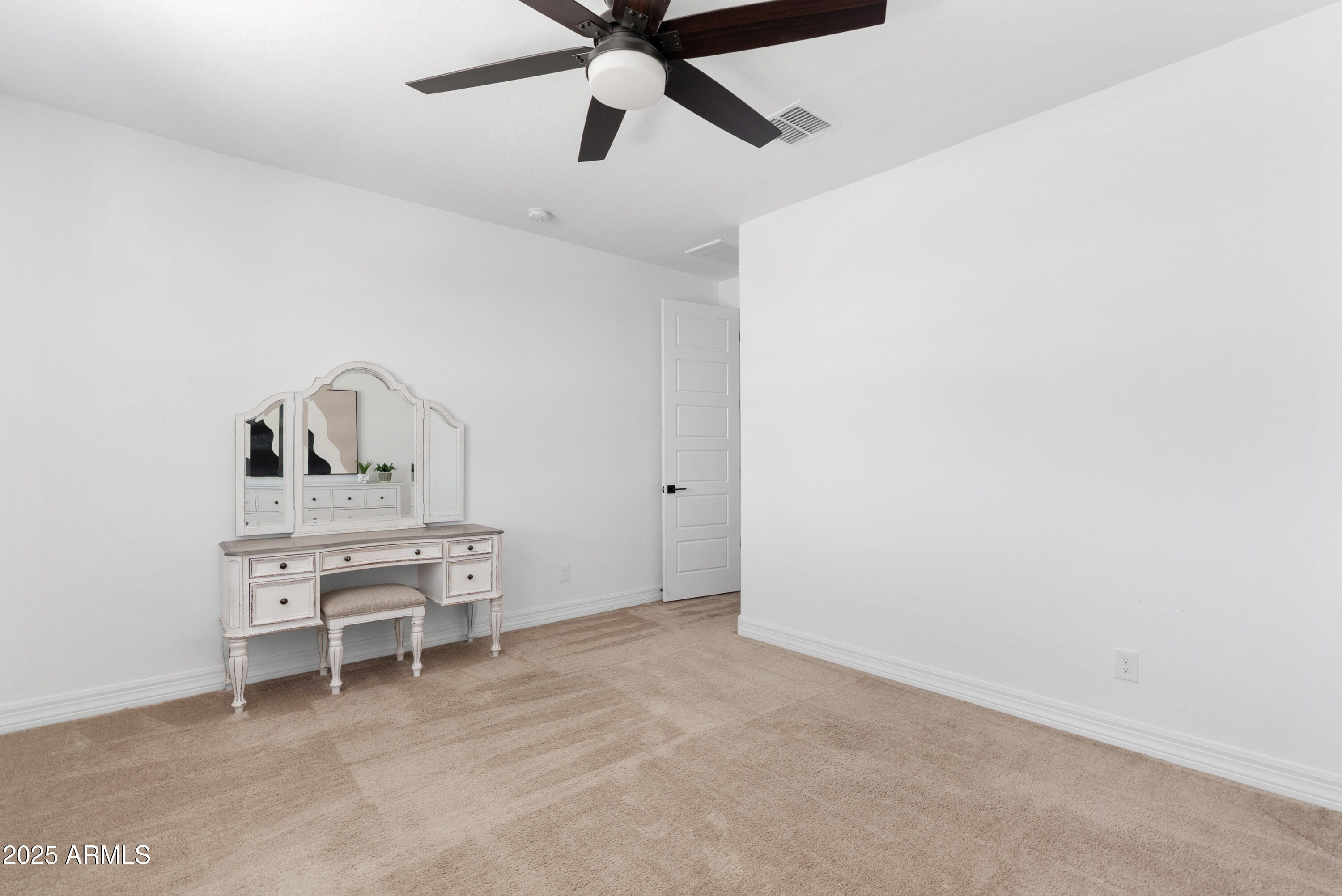 25813 S 226TH Street