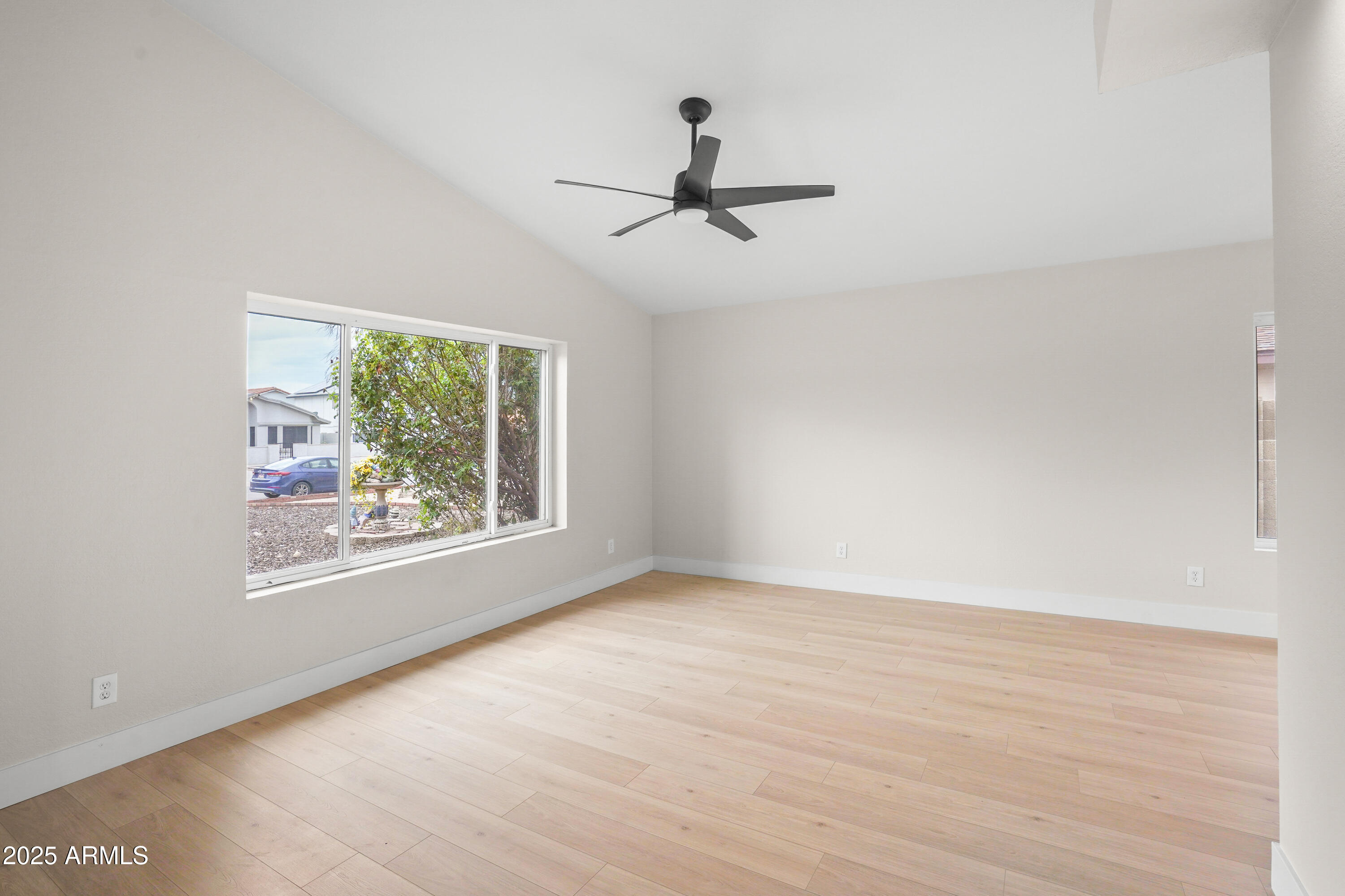 4018 W AVENIDA DEL SOL