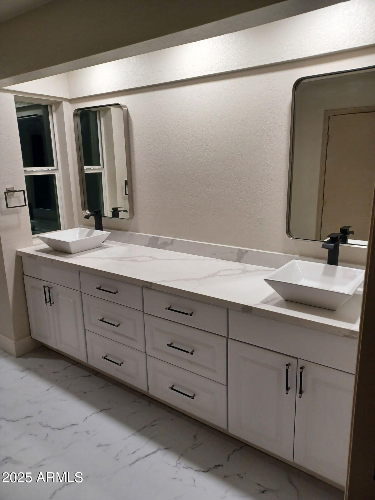 4018 W AVENIDA DEL SOL