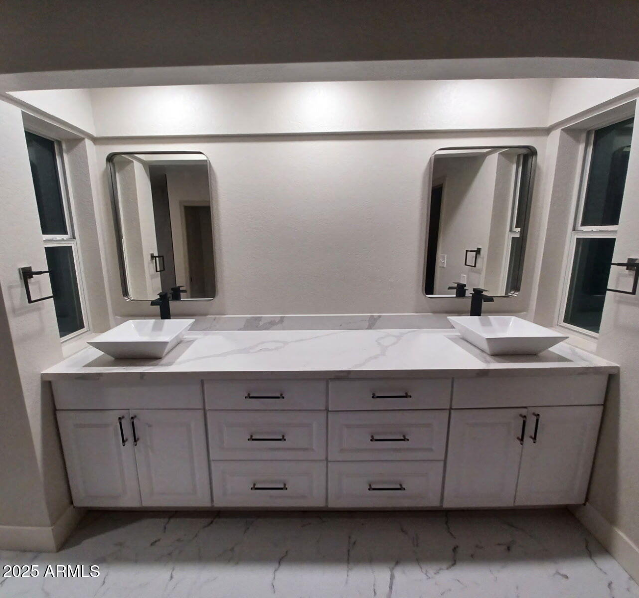 4018 W AVENIDA DEL SOL