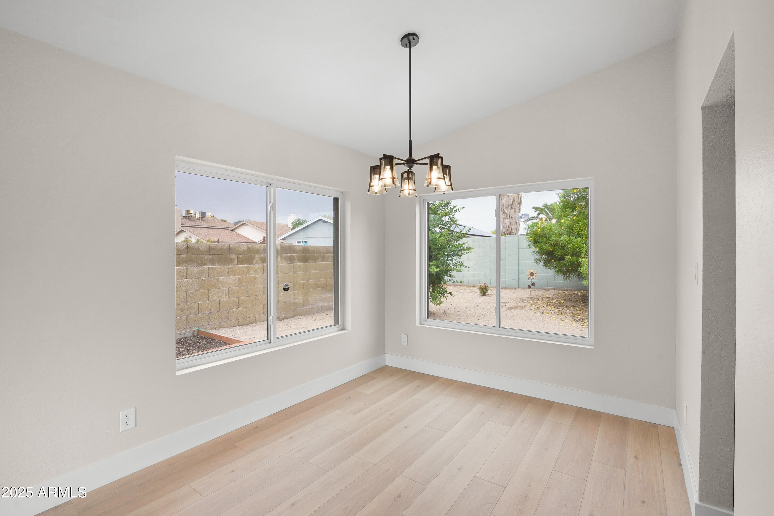 4018 W AVENIDA DEL SOL