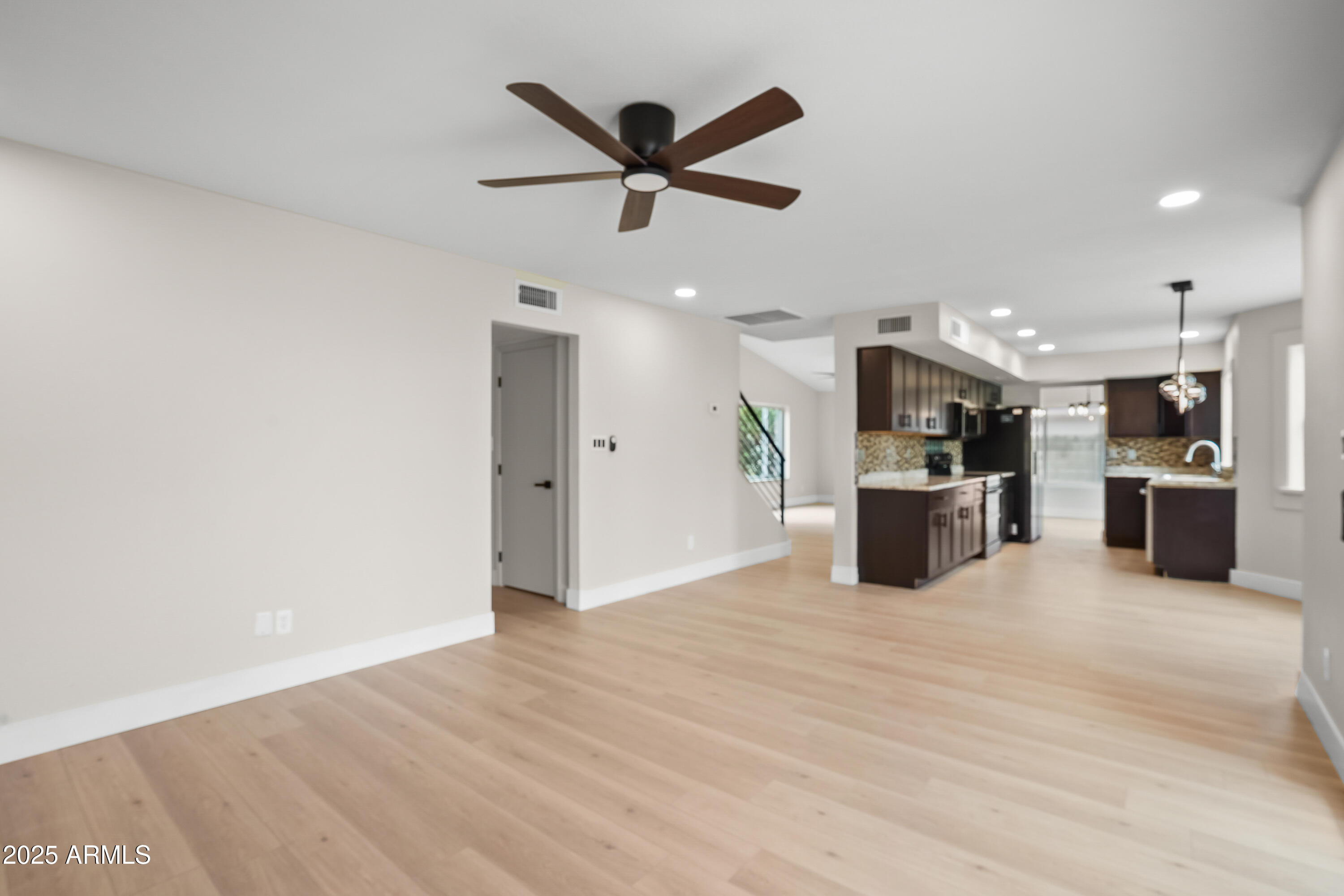 4018 W AVENIDA DEL SOL